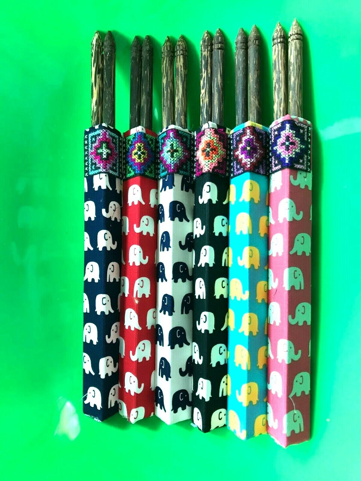 ECOJOIN HAND MADE SET OF 6 PCS WOODEN CHOPSTICK  ELEPHANT DESIGN WITH  BAGS 