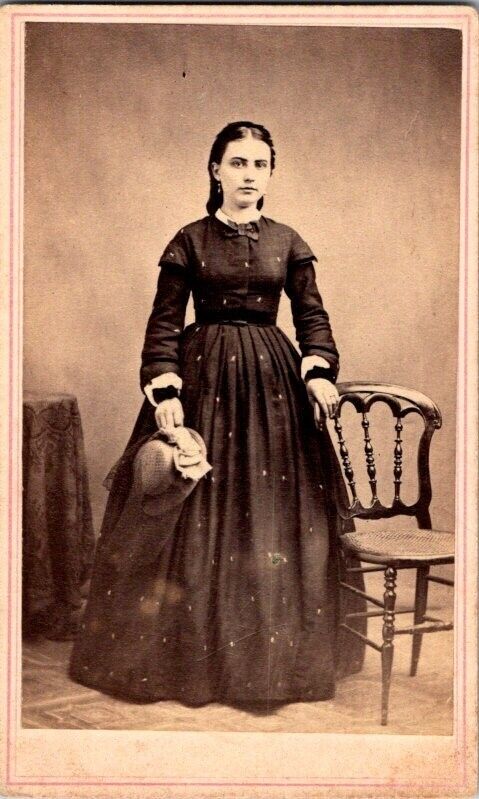Young Lady in Lovely Long Dress, 1860s CDV Photo. #2070