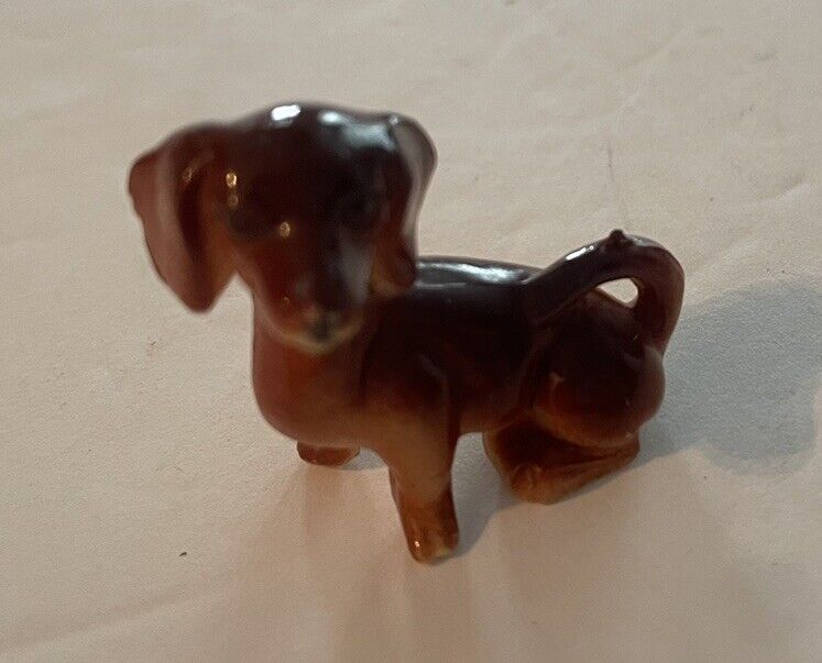 Vintage Mini Tiny Dog Figurine Hard Plastic Dachshund Weiner Dog Hong Kong 1\
