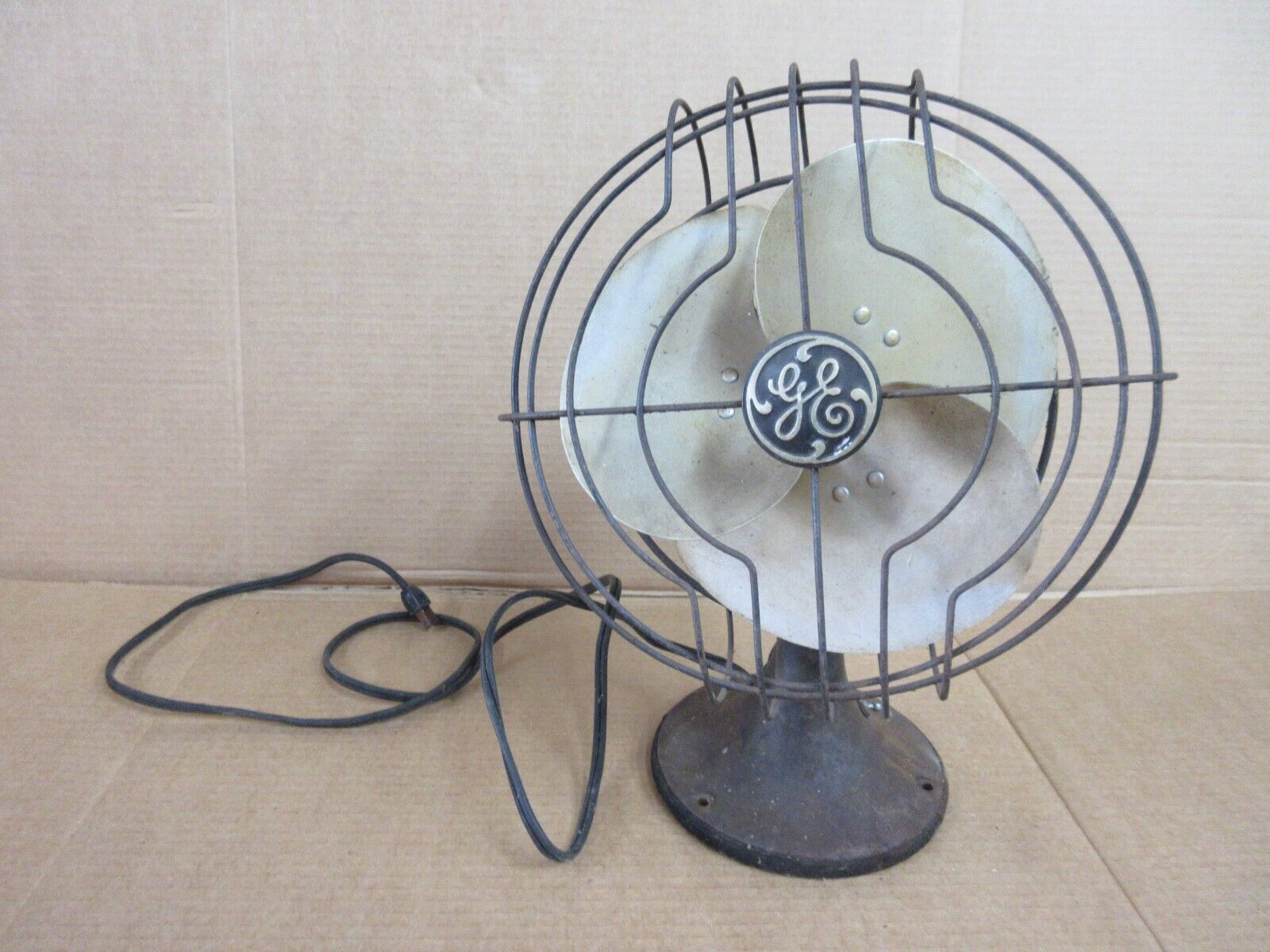 1930s GE Quiet fan model 49X723 10 Inch