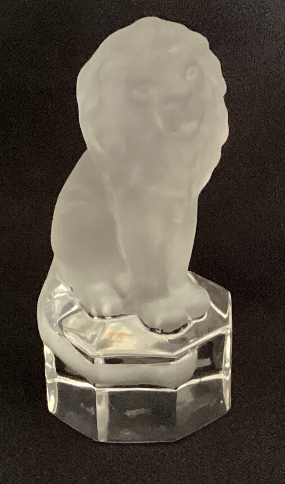 Vintage Goebel Crystal Frosted Lion Clear Base Figurine or Paperweight 1985