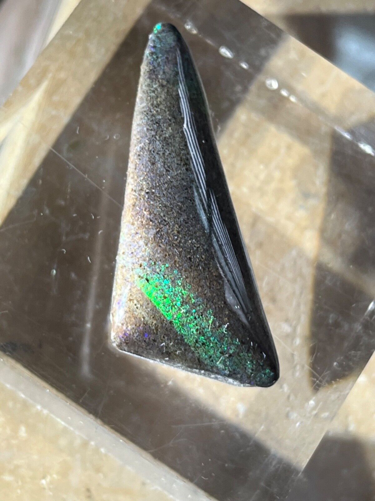Andamooka opal 22 ctw rainbow flash speckled Cabochon USA produced. Australia