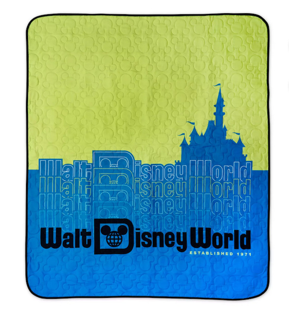 NEW Walt Disney World Parks logo Castle Quilted Throw Picnic Blanket Mat 50