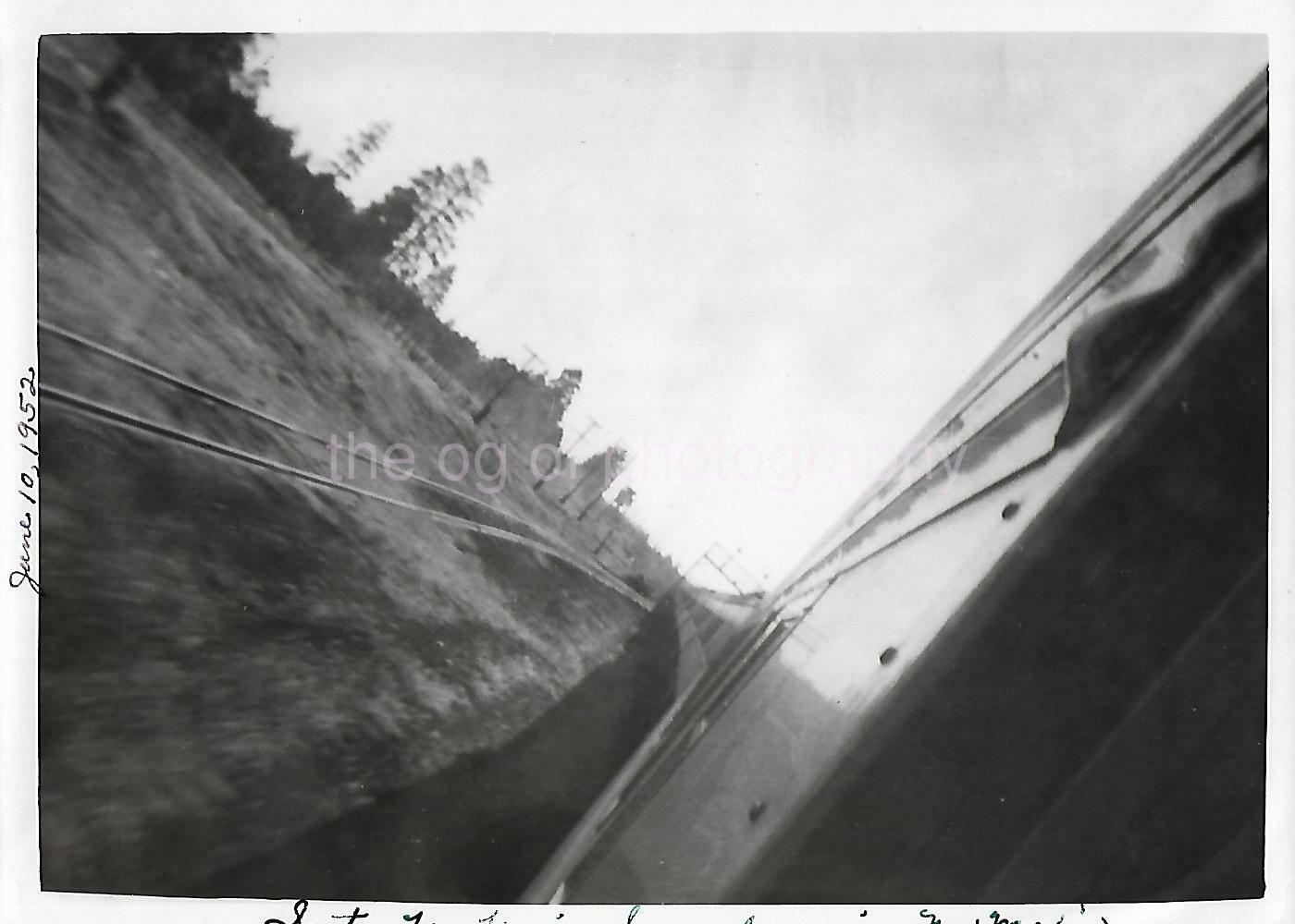 Somewhere In New Mexico SANTA FE TRAIN 5 x 7 FOUND bw PHOTOGRAPH Vintage 11 10 D