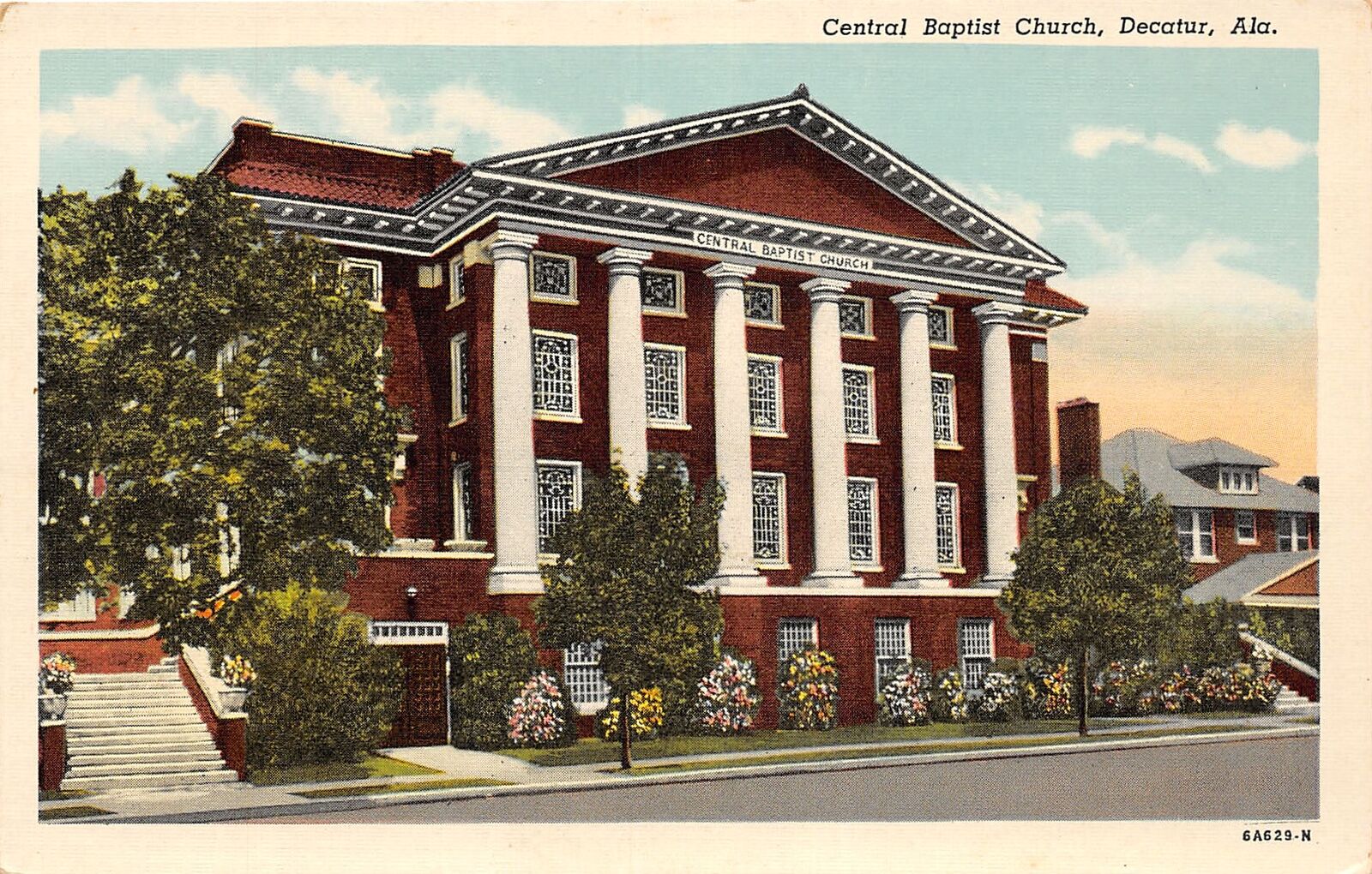 J53/ Decatur Alabama Postcard c1930-50s Linen Central Baptist Church  245