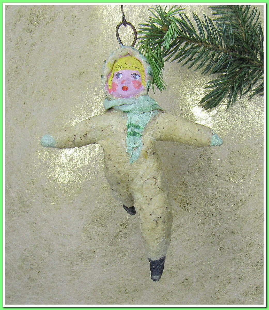 🎄Vintage antique Christmas spun cotton ornament figure #85246