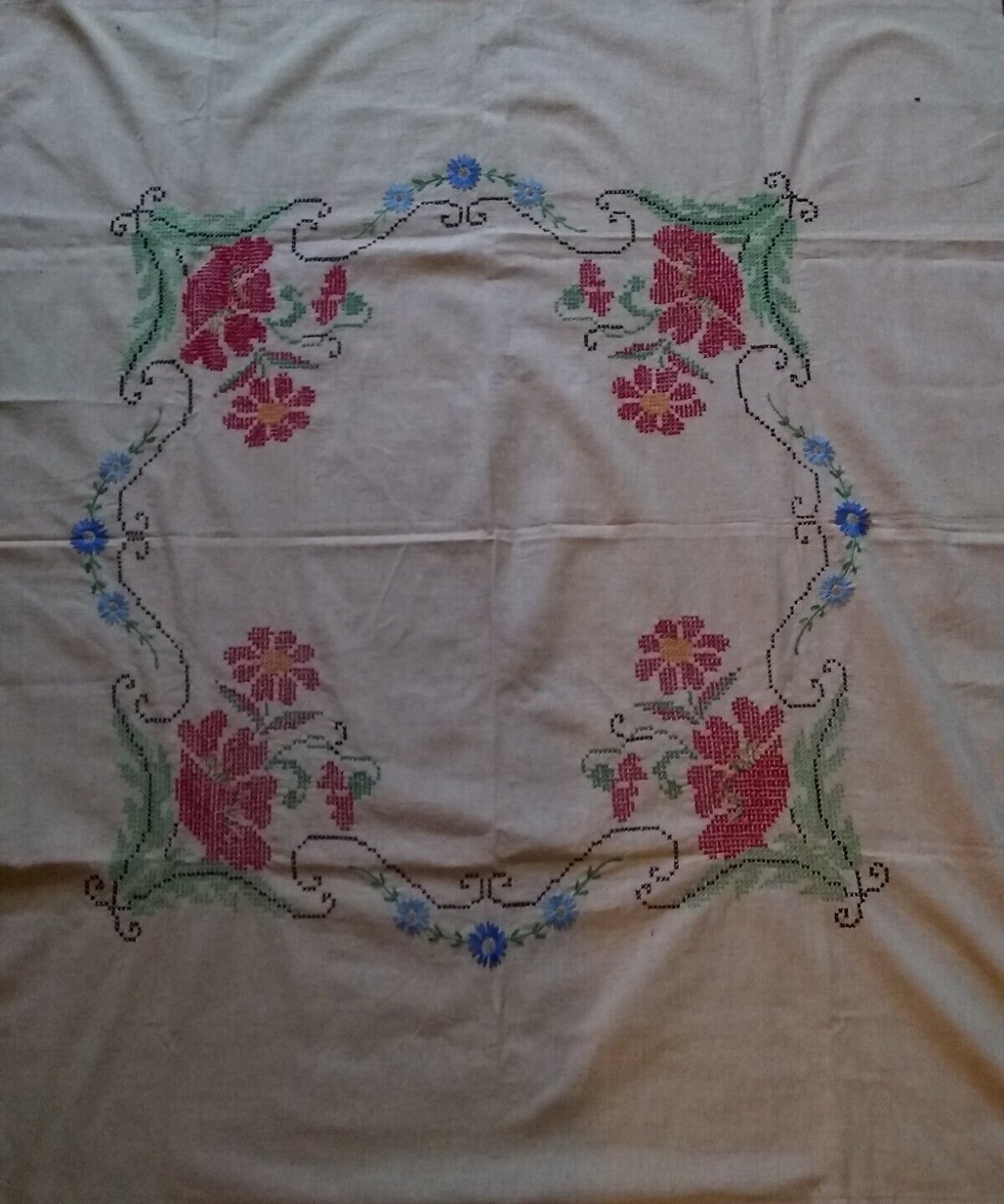 Vintage Hand Embroidered Floral Design Tablecloth Estate Sale Find  See Pics 