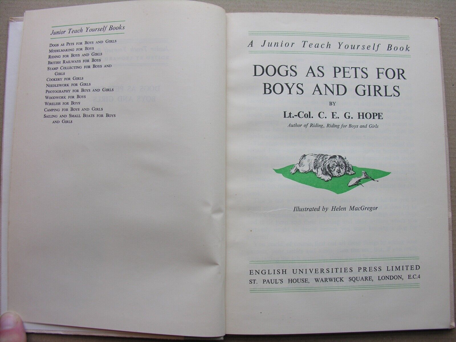 1950 DOGS AS PETS FOR BOYS AND GIRLS C.E.G. Hope Junior Teach Yourself Book