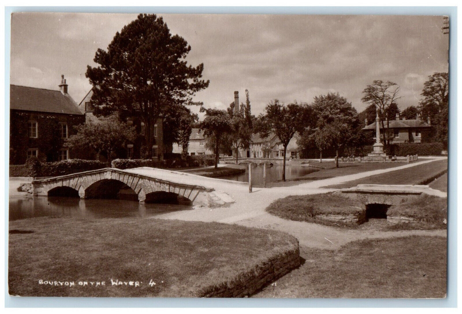 c1940's Bridge River View Bourton-on-the-Water England RPPC Photo Postcard
