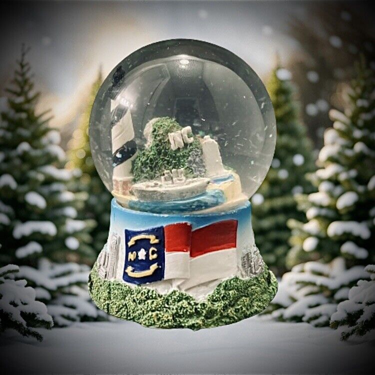 Nc Snow Globe Raleigh And Charlotte 3.5” Tall Vintage Preowned Good Condition