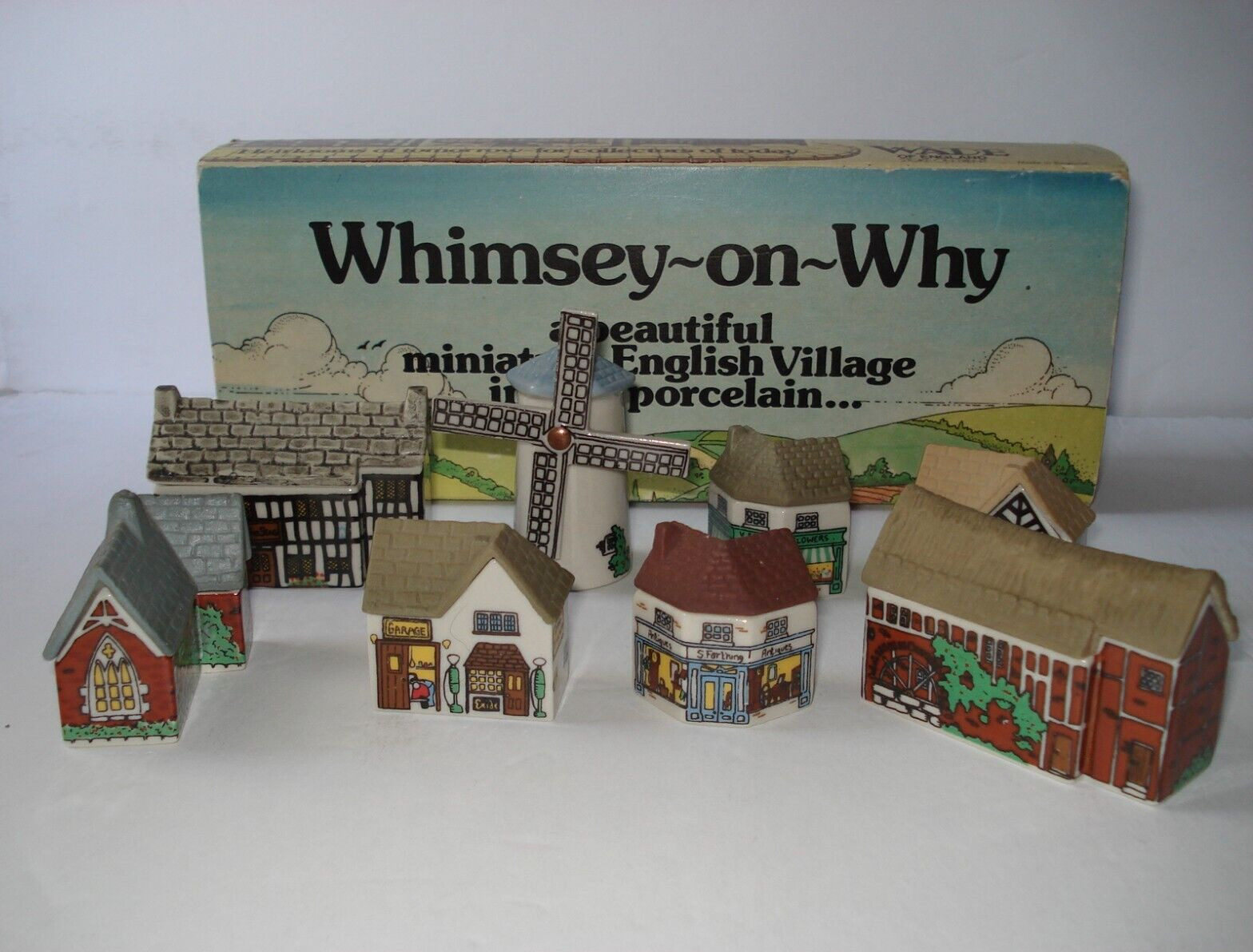 Wade Whimsy-On-Why Porcelain English Village Complete Set 2  In Box Whimsies