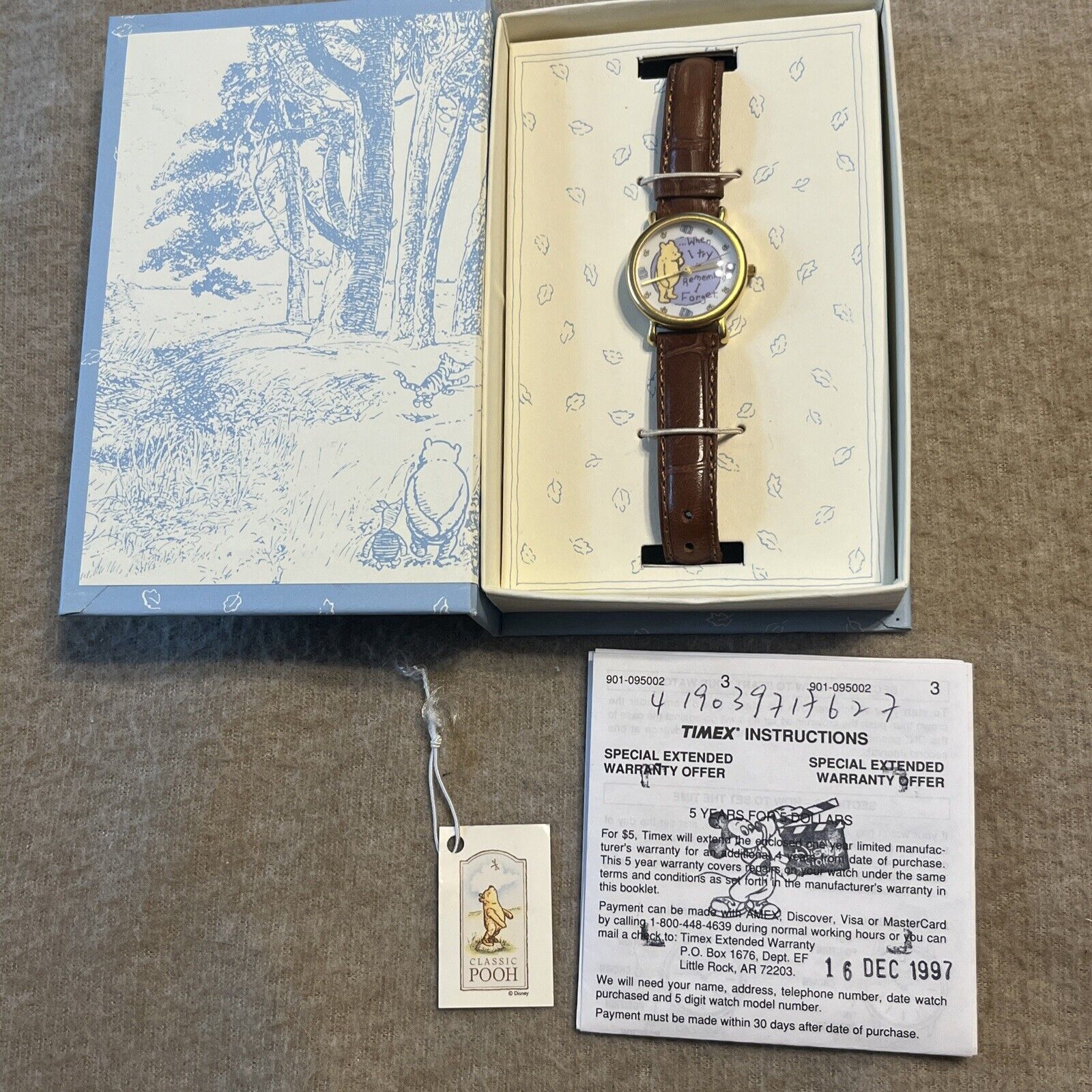 Vtg Classic Pooh Ingersoll Winnie The Pooh Women’s Wristwatch Complete Rare