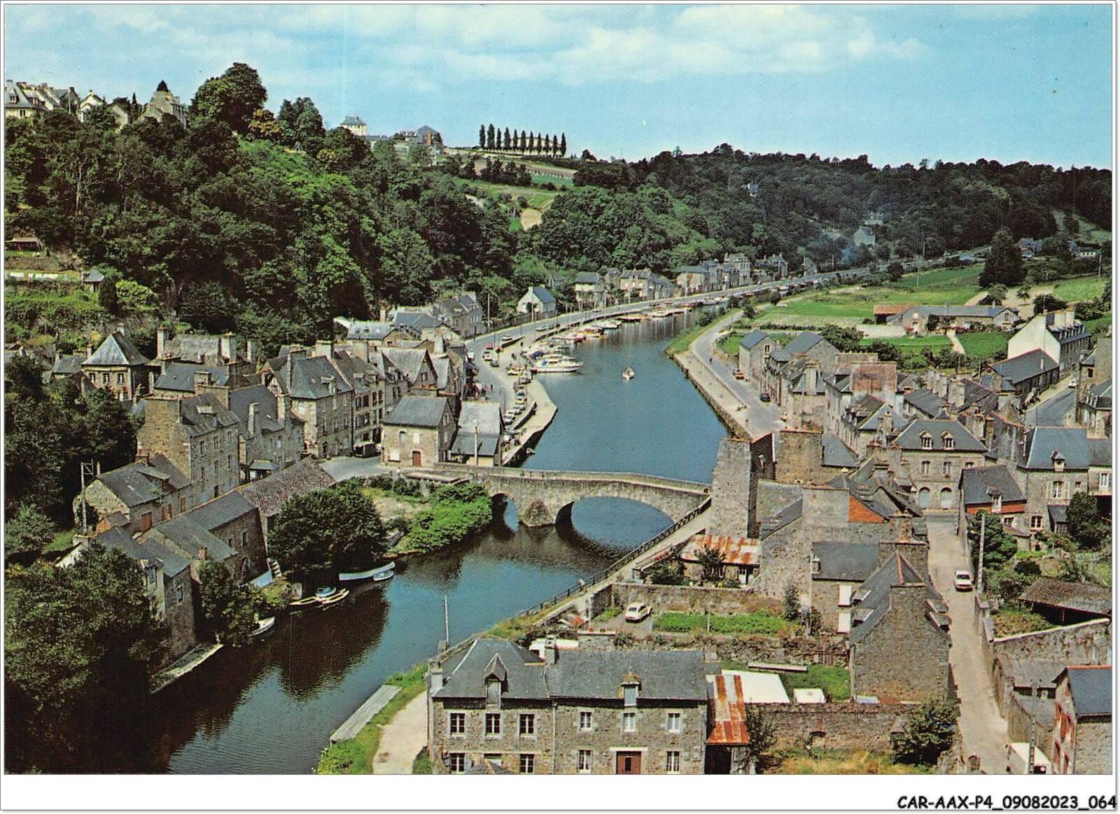 CAR-AAX-P4-22-0237 - DINAN - the old bridge over the rancid and general view