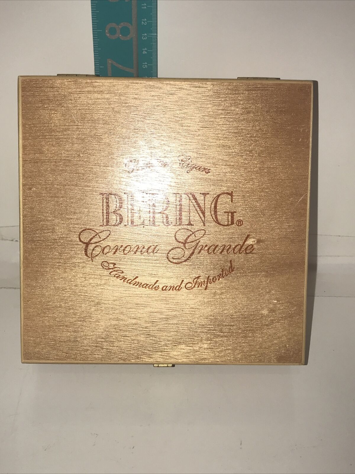 Vintage Bering Corona Grande Wooden Cigar Box W/Clasp Closure