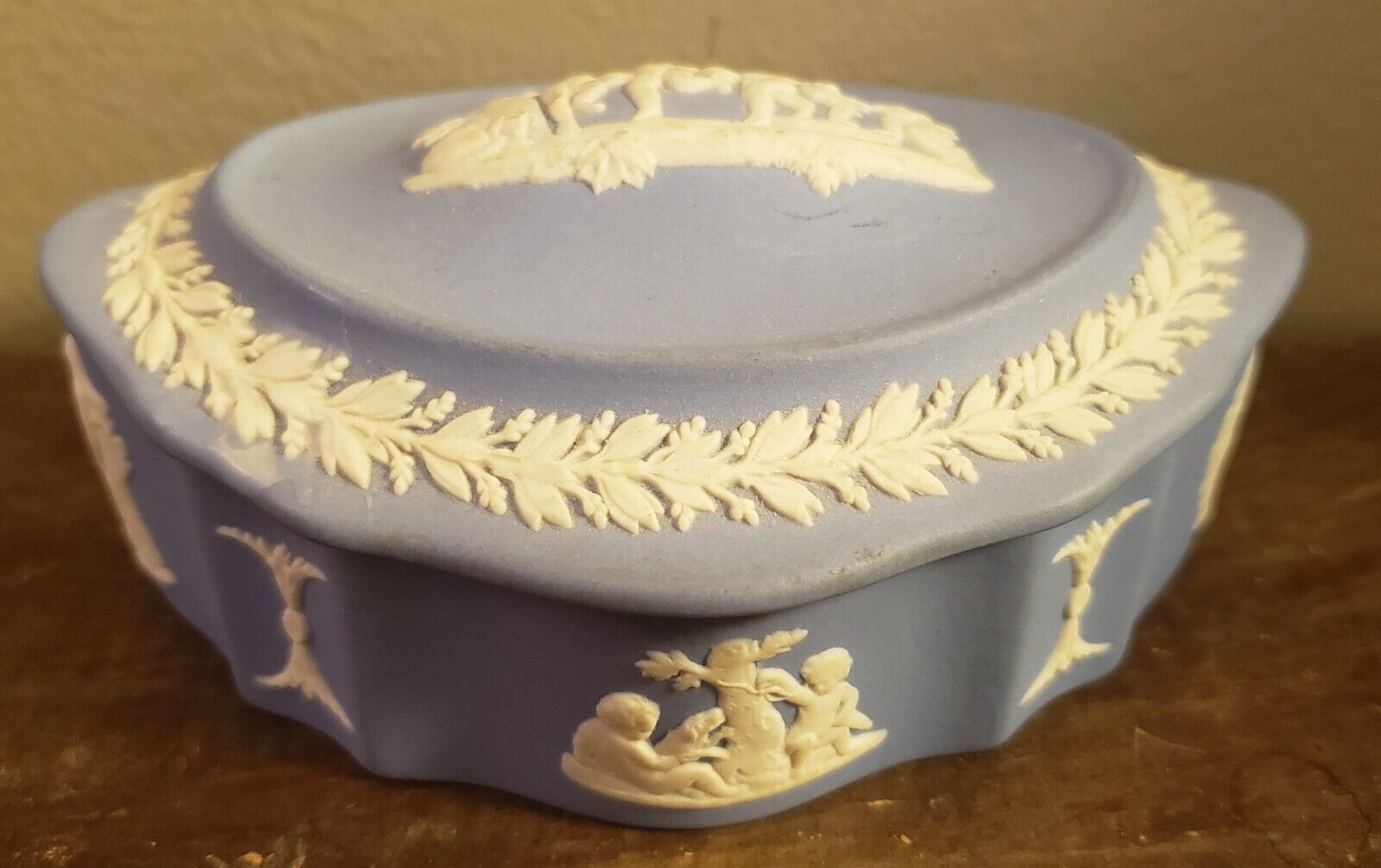 Vintage Wedgwood Jasperware Blue Oval Covered Dresser/Trinket Box