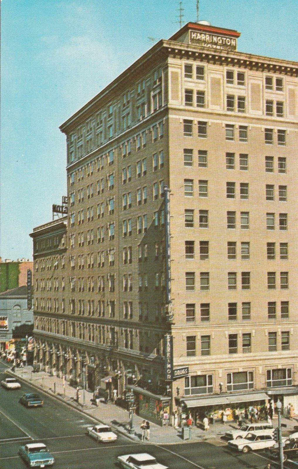 Washington DC-Harrington Hotel, Advertisement, Vintage Souvenir Postcard