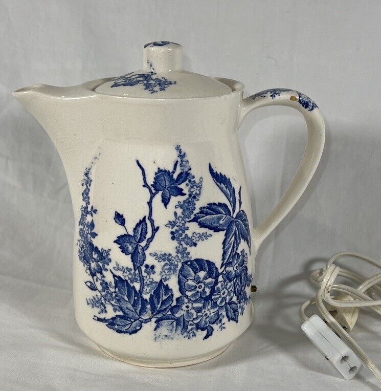 Vintage Ceramic Electric Teapot Blue And White flowers Japan WORKS