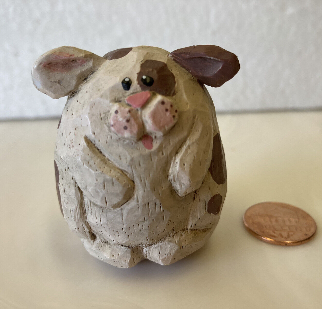 RARE Eddie Walker PUPPY w/brown spots Roly-Poly Egg-shaped FOLK ART Easter 1.75\