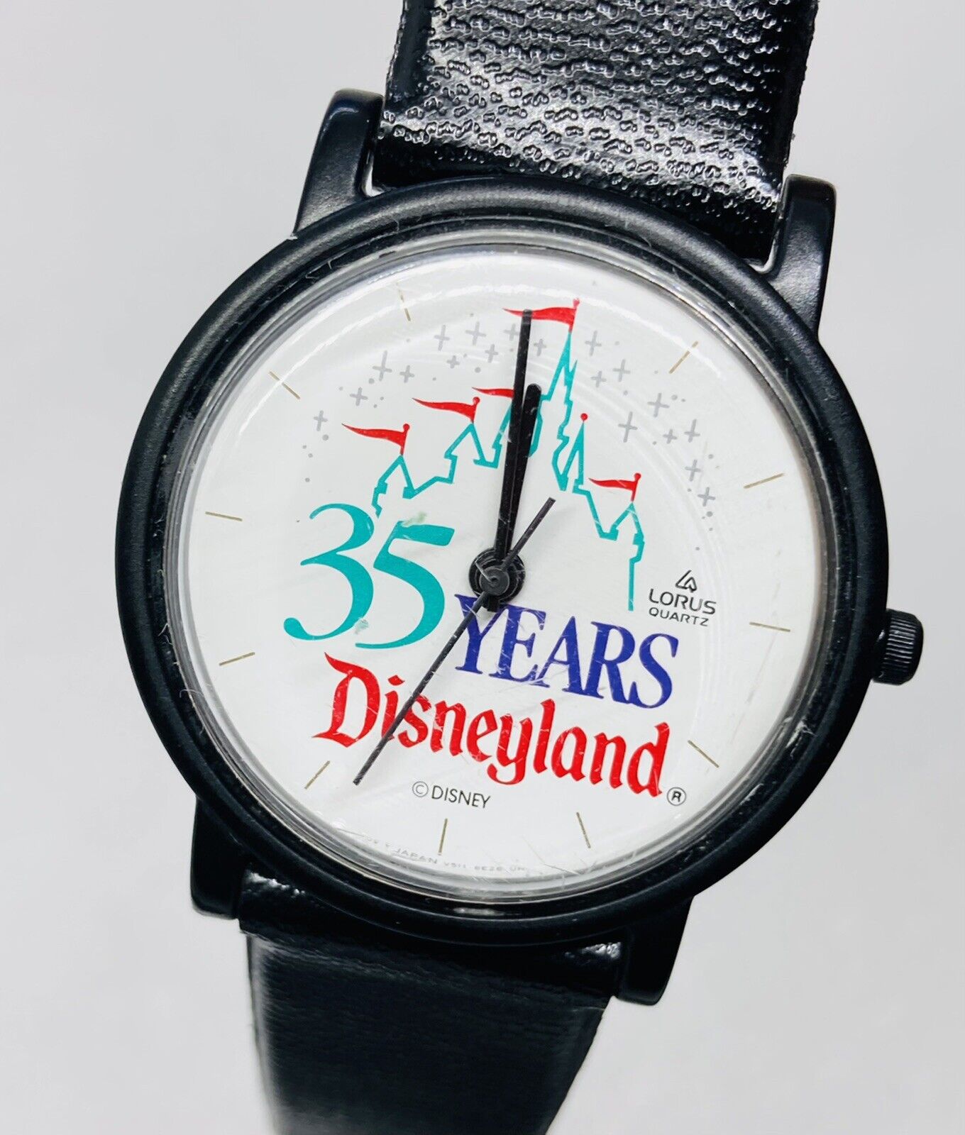 Vintage 1990 Lorus Disney Wristwatch Disneyland 35 Years Anniversary Castle 11