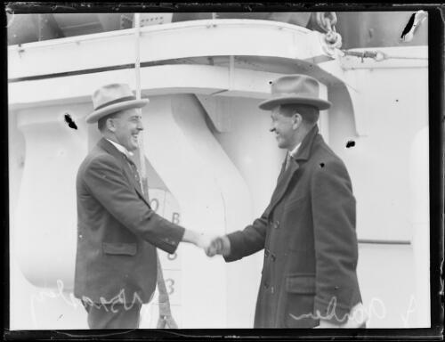 Jock Garden and John Beasley shaking hands, NSW, ca. 1920s Old Photo