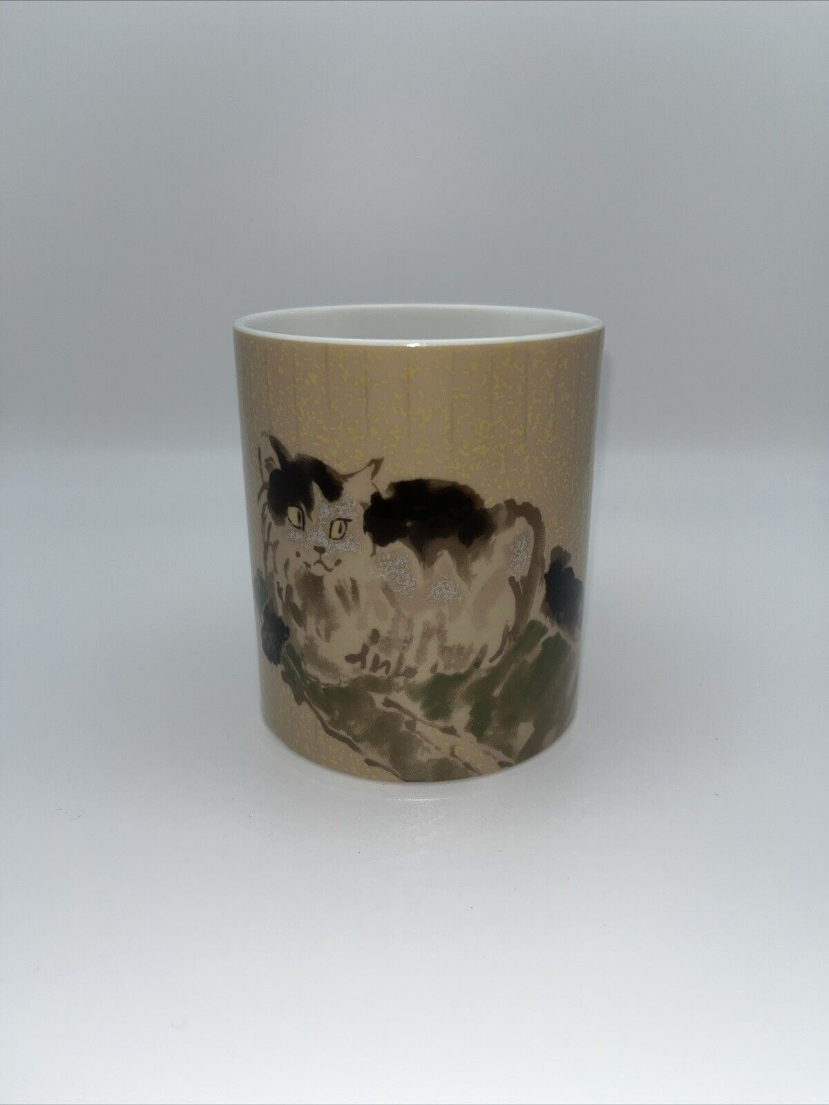 MMA Metropolitan Museum of Art Made in Japan Sitting Cat Collectible Mug