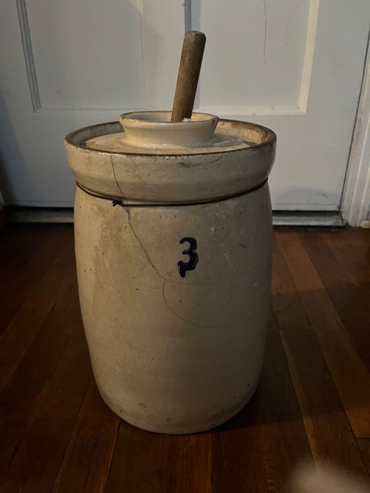 vintage butter churn crick #3 with wooden churn
