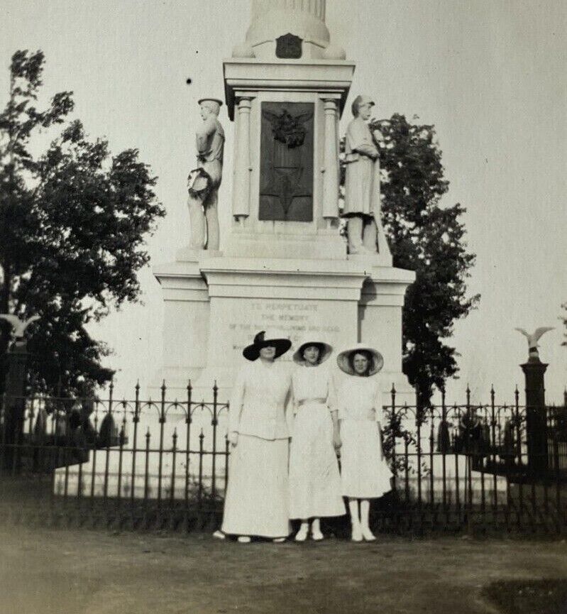 Three Women In Hats Standing By War Memorial Monument B&W Photograph 3.5 x 4.5