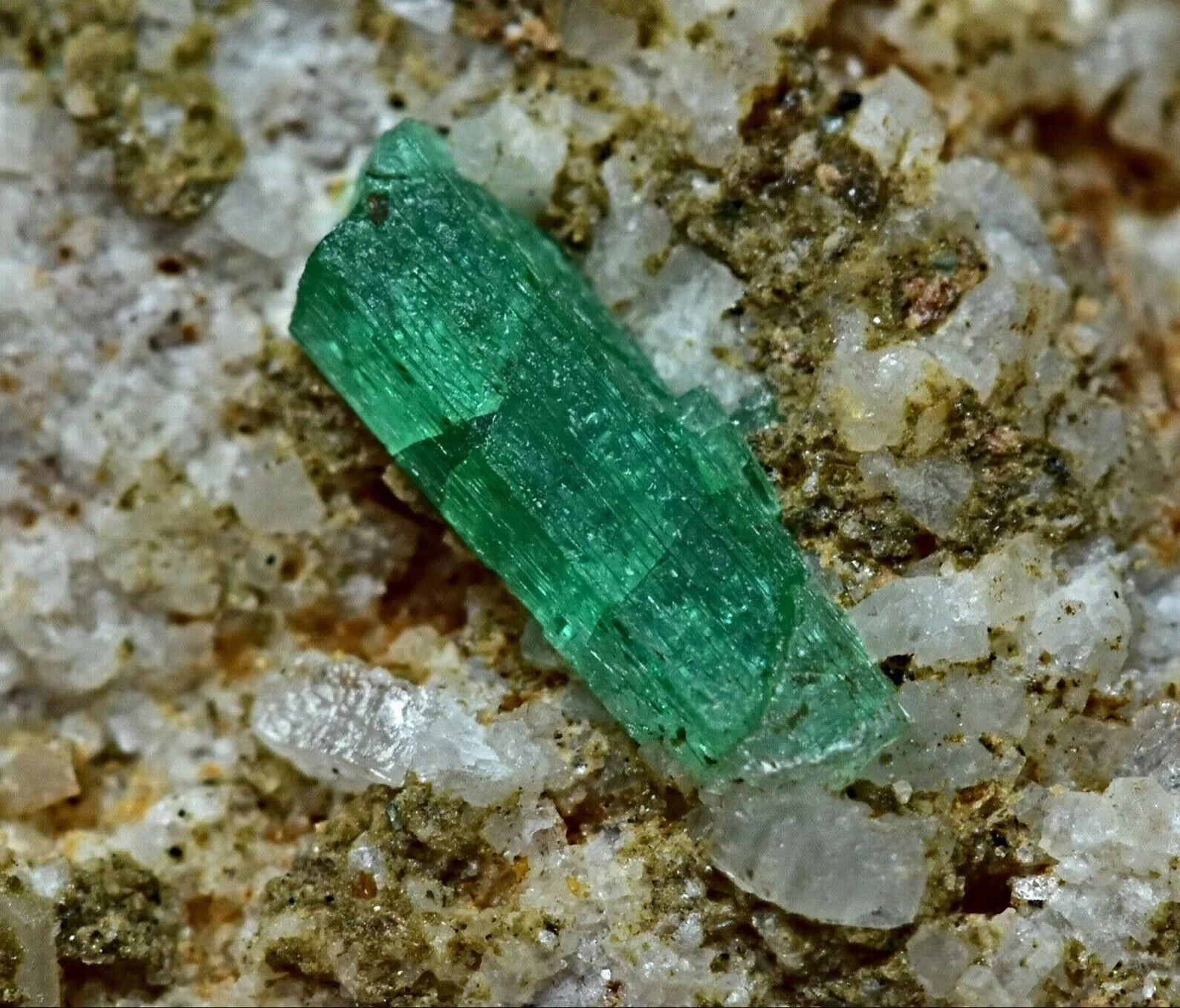 Superb Green Color Transparent Natural Emerald Crystal On Matrix 48 Carat
