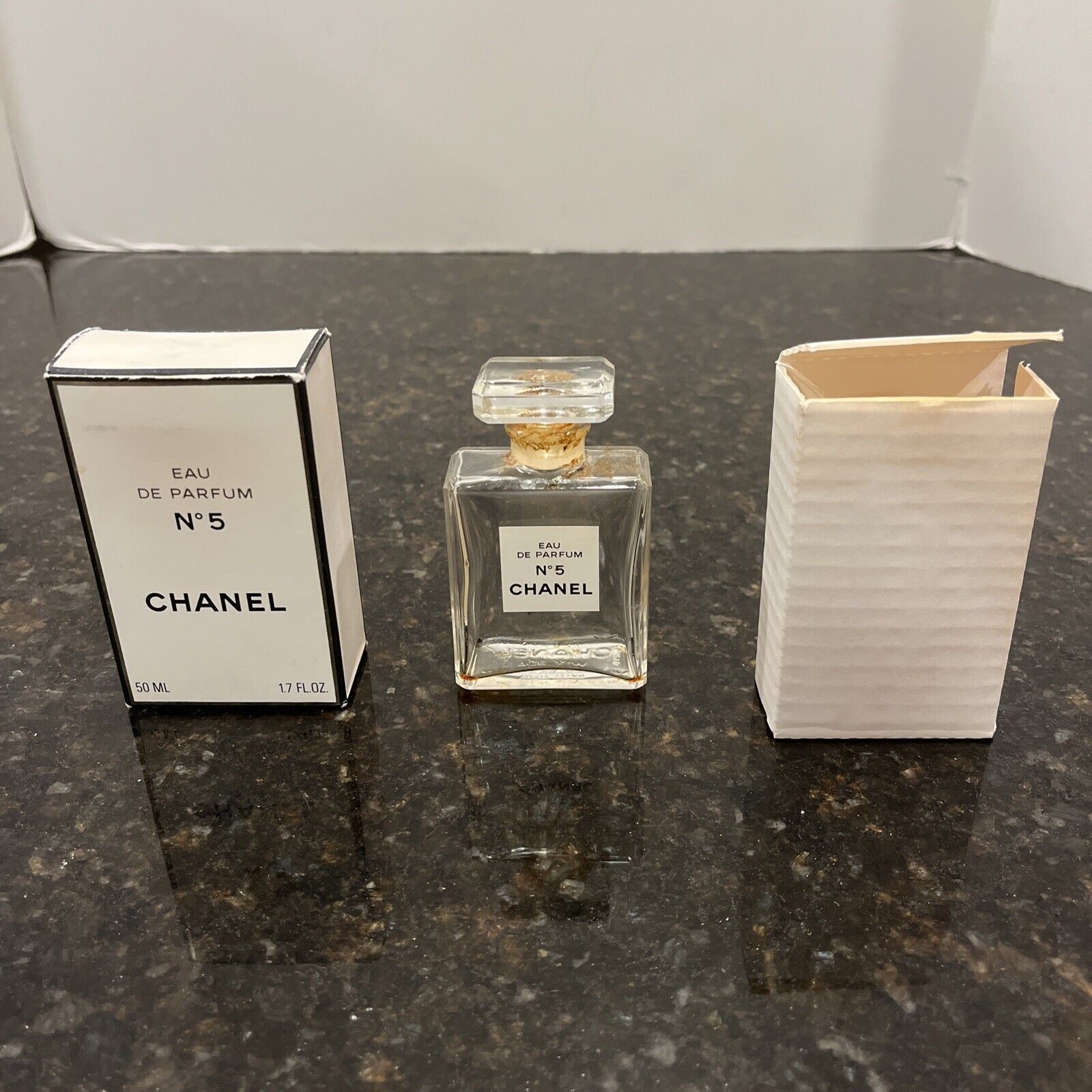 CHANEL NO.5 SPRAY PERFUME EMPTY BOTTLE - 1.7 With Box