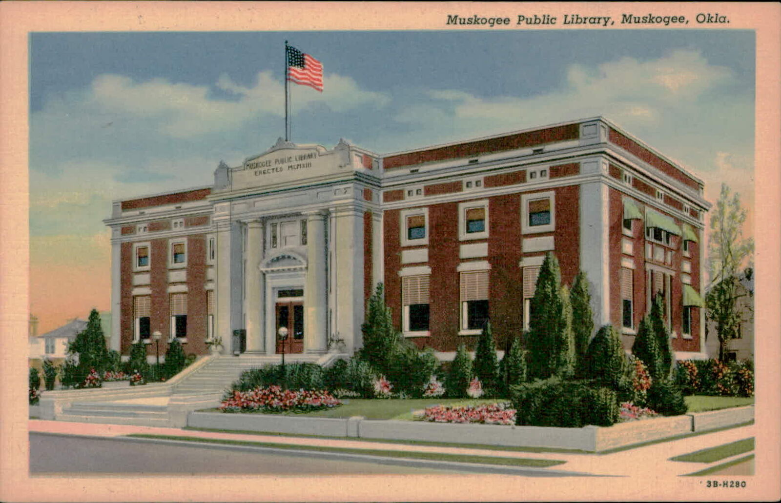Postcard: PUBLIC LIBRARY ERECTED Muskogee Public Library