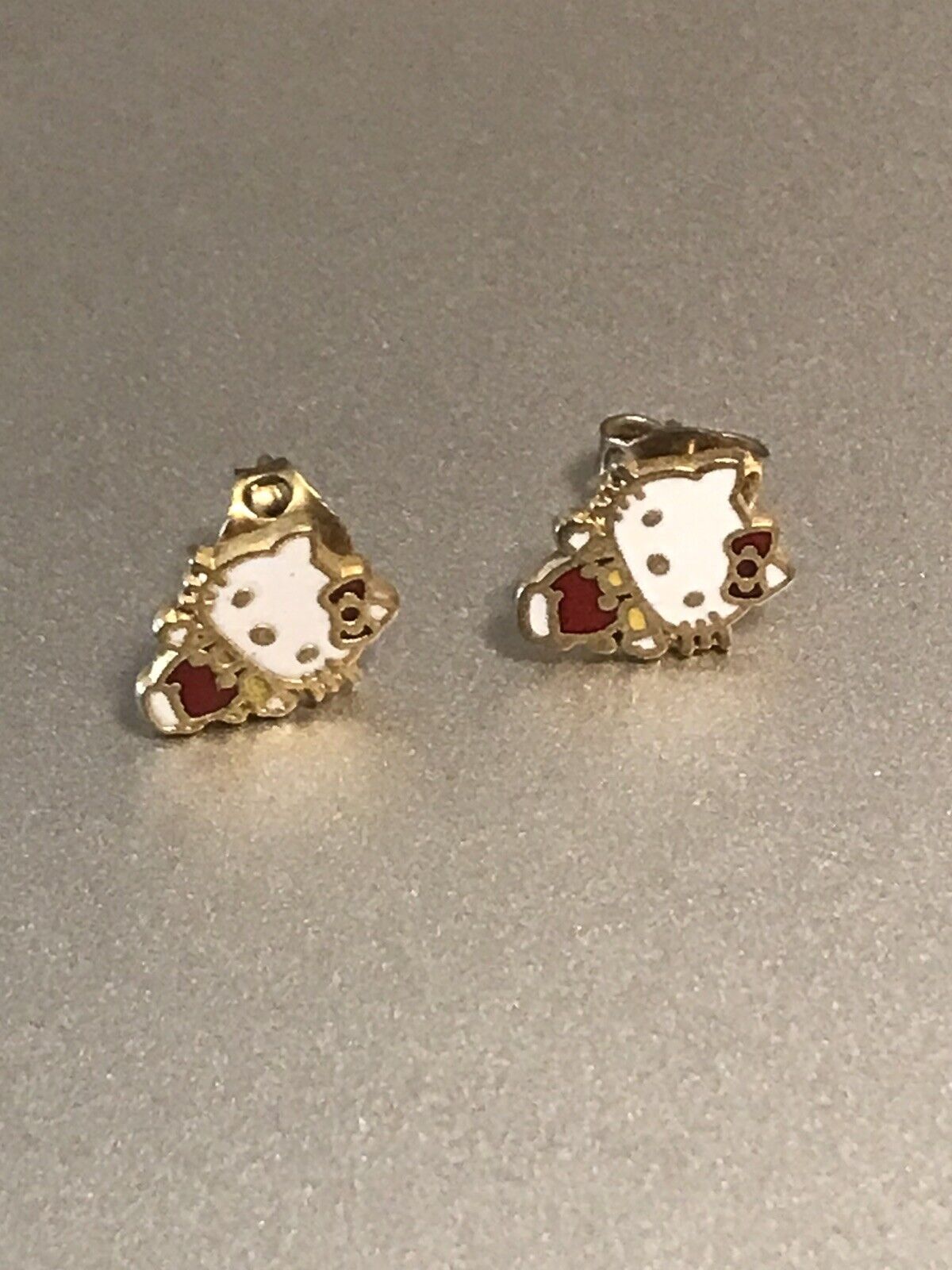 Vintage 80’s Hello Kitty Earrings
