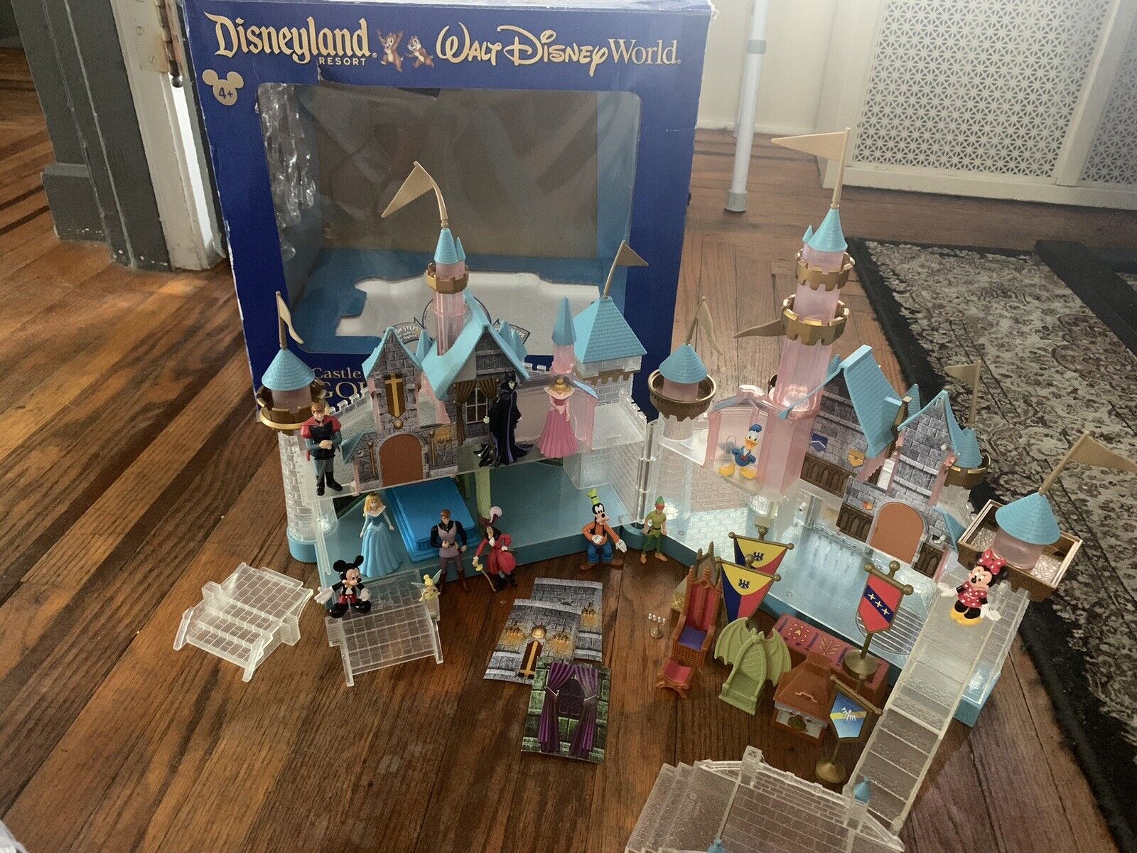 Disneyland 50th Anniversary Golden Edition Castle Playset Complete Original Box