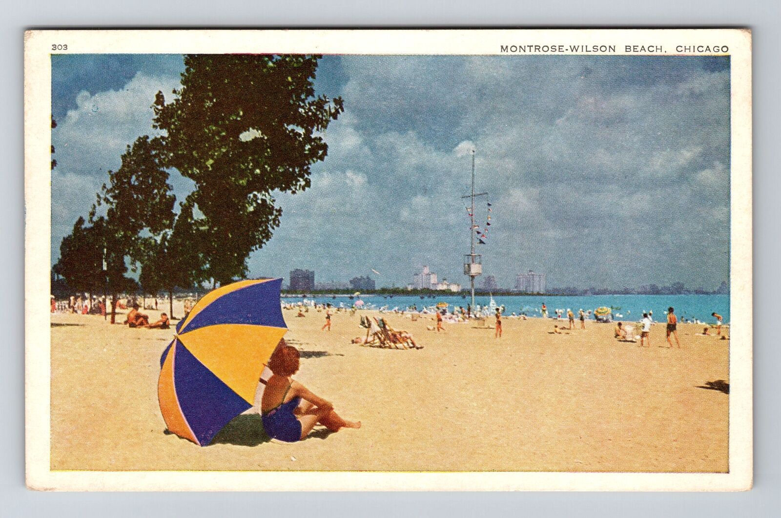 Chicago IL-Illinois, Montrose Wilson Beach Vintage Souvenir Postcard