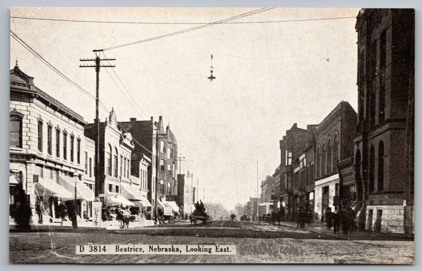 Postcard Looking East St. View Beatrice Nebraska *C6915