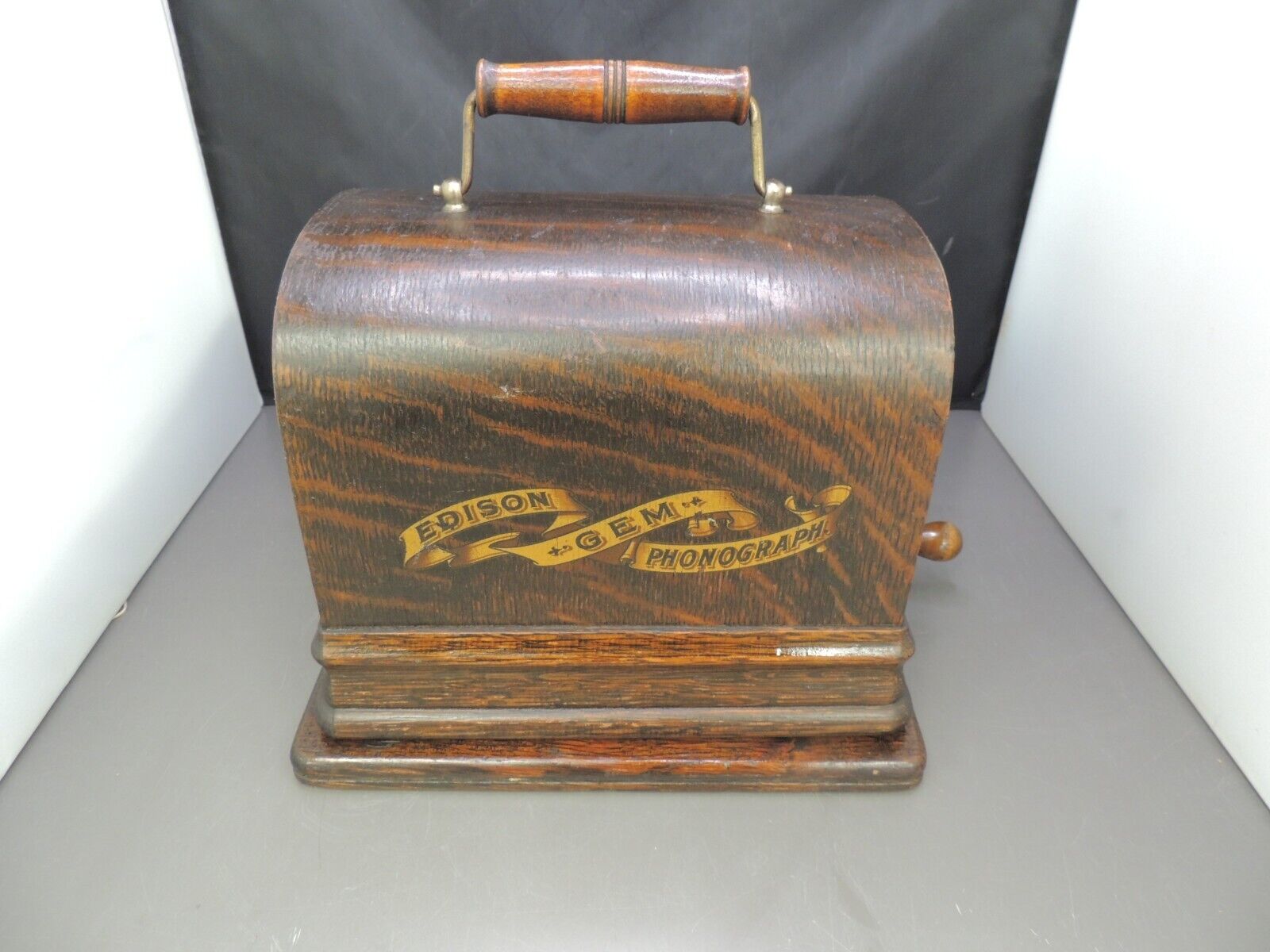 Vintage Edison Gem Cylinder Phonograph Oak Table Top (20253-CLO-MNM)