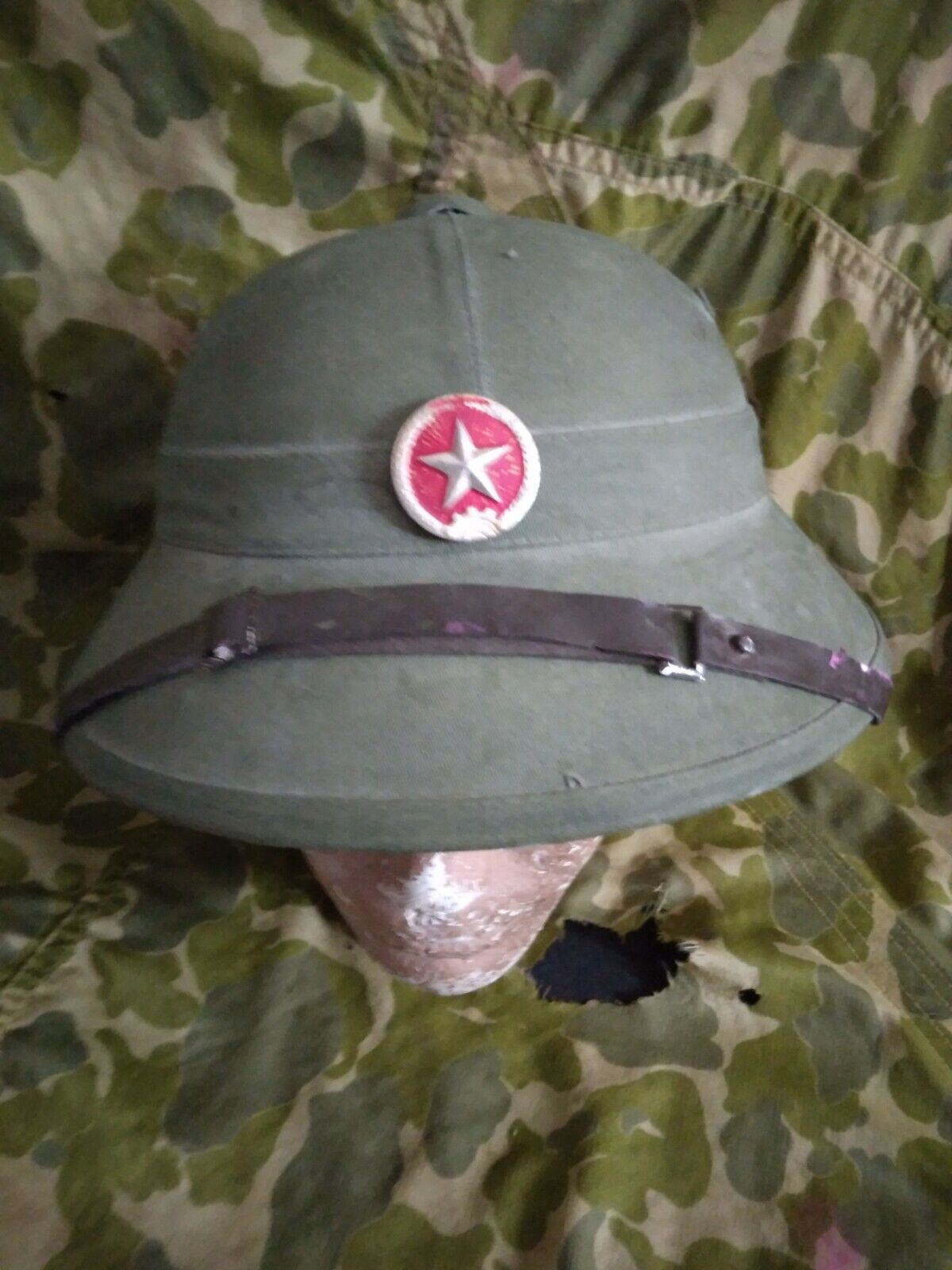 Vietnam War NVA helmet for North Vietnam Army Soldier with helmet badge