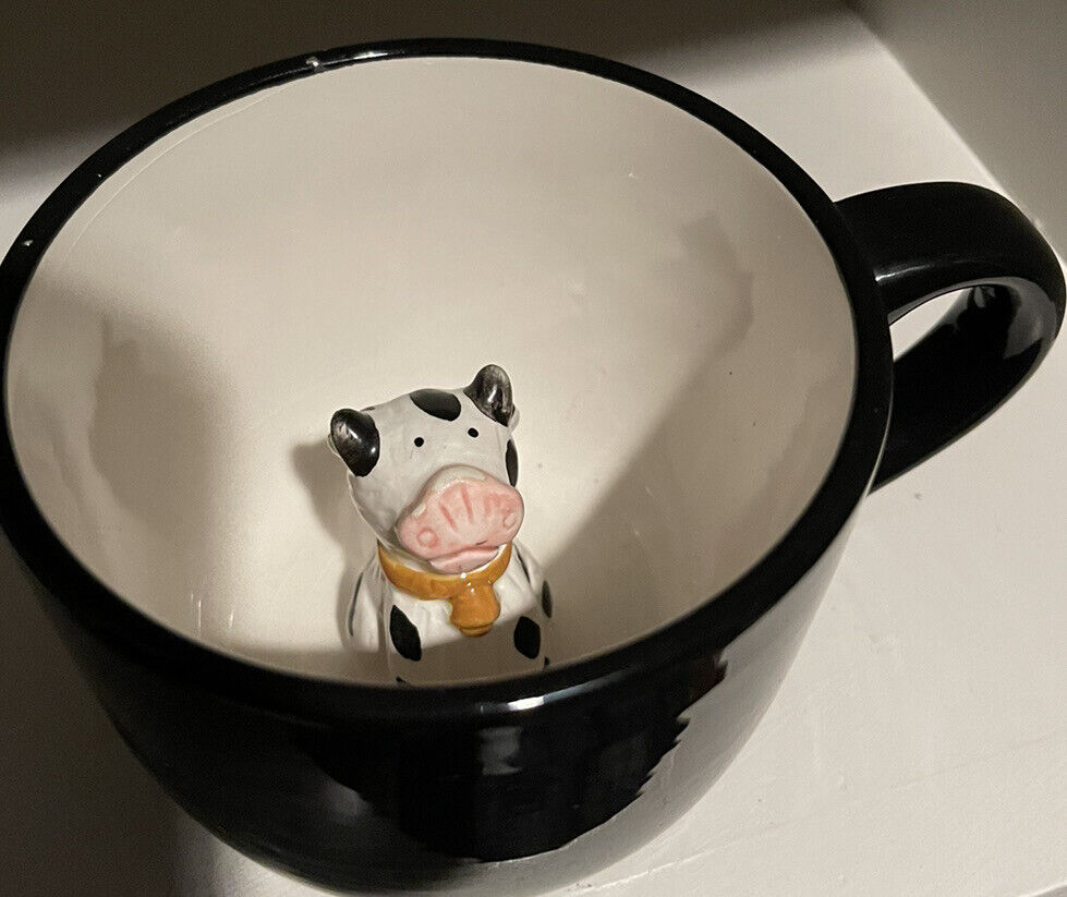 1998 Ceramic Moo Cow Mug with 3D Cow Figure Hidden Inside