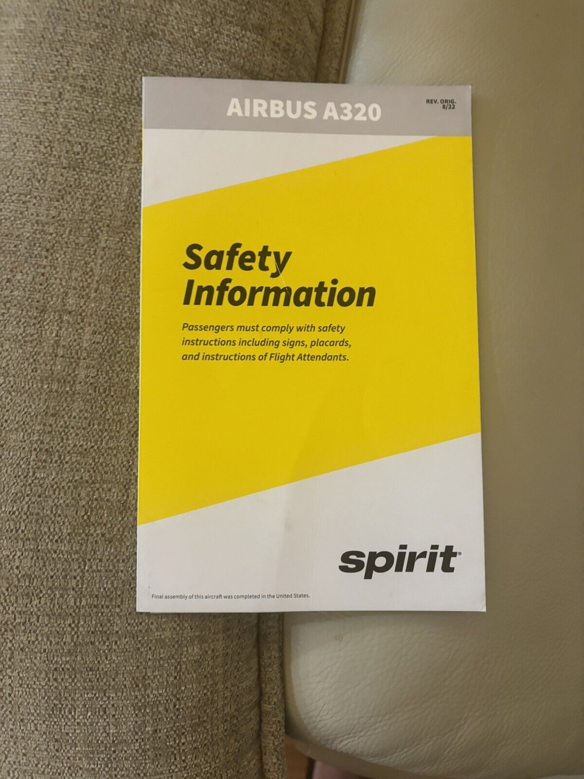 2022 SPIRIT AIRLINES SAFETY CARD--AIRBUS 320–USA
