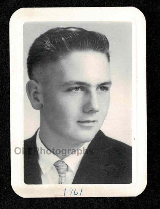 1961 HANDSOME YOUNG MAN SCHOOL PIC SLICK HAIR OLD/VINTAGE PHOTO SNAPSHOT- A639