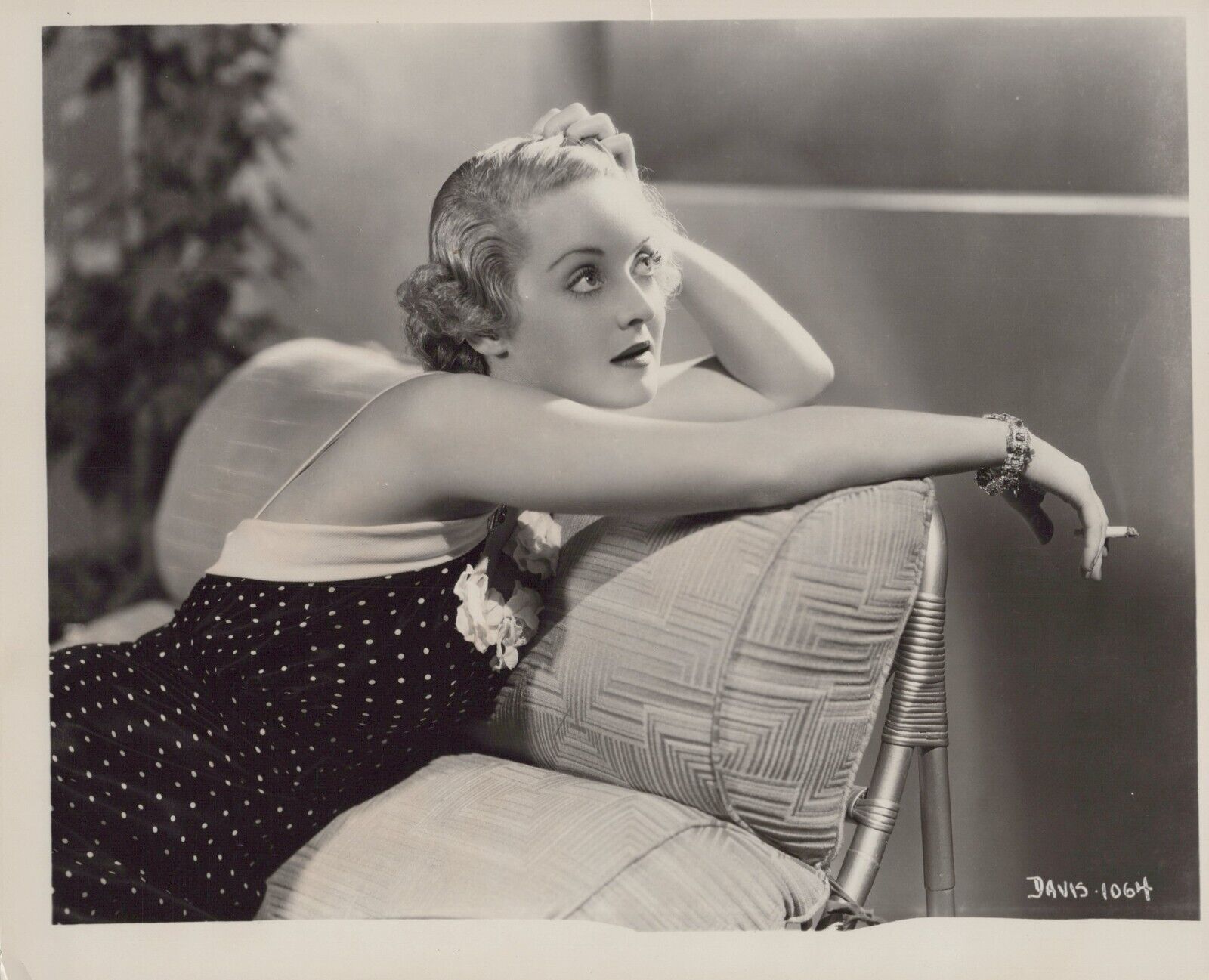 Bette Davis (1940s) ❤ Stylish Glamorous - Hollywood Beauty Vintage Photo K 520
