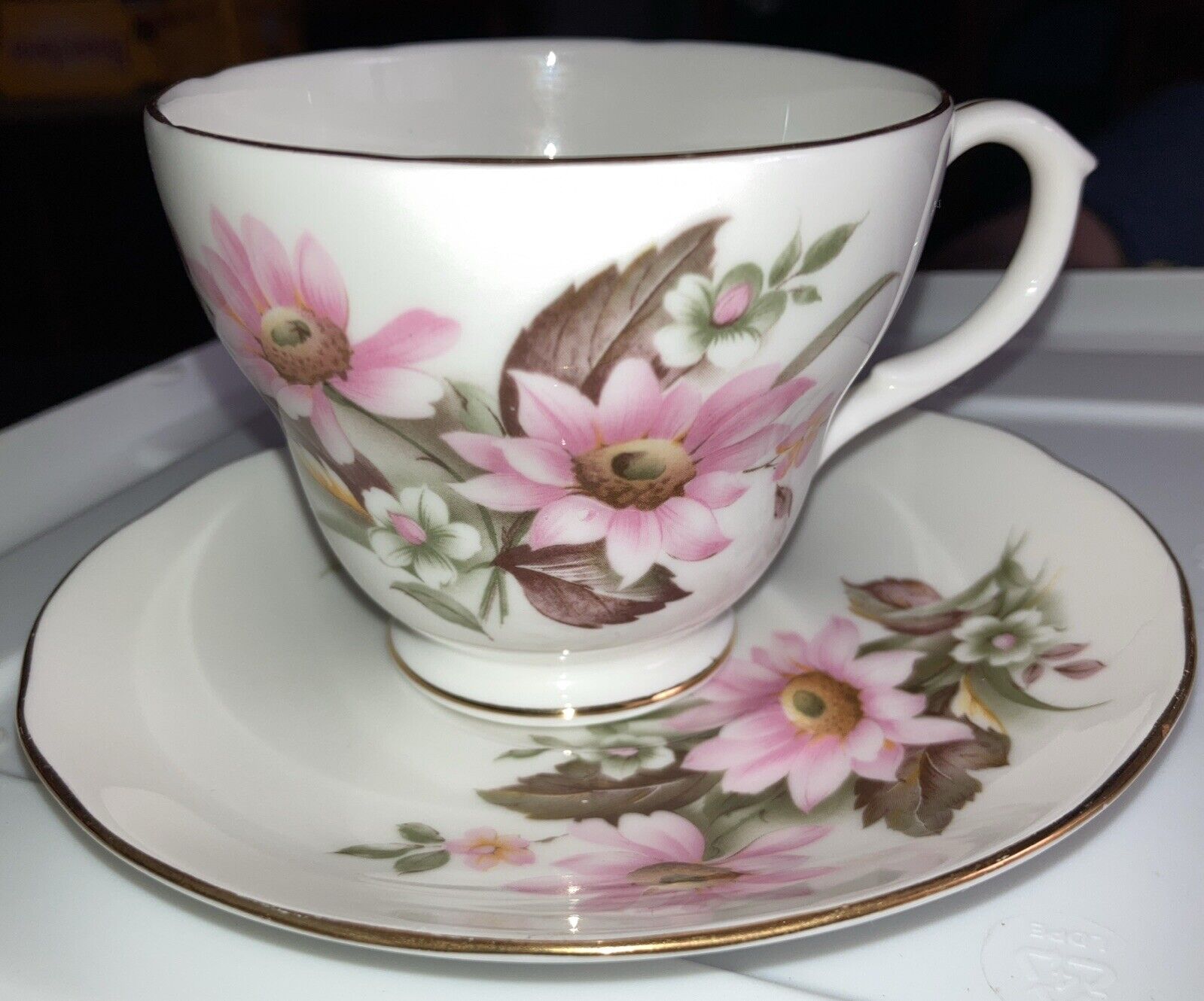 Vintage Duchess England Bone China Tea Cup And Saucer #386 