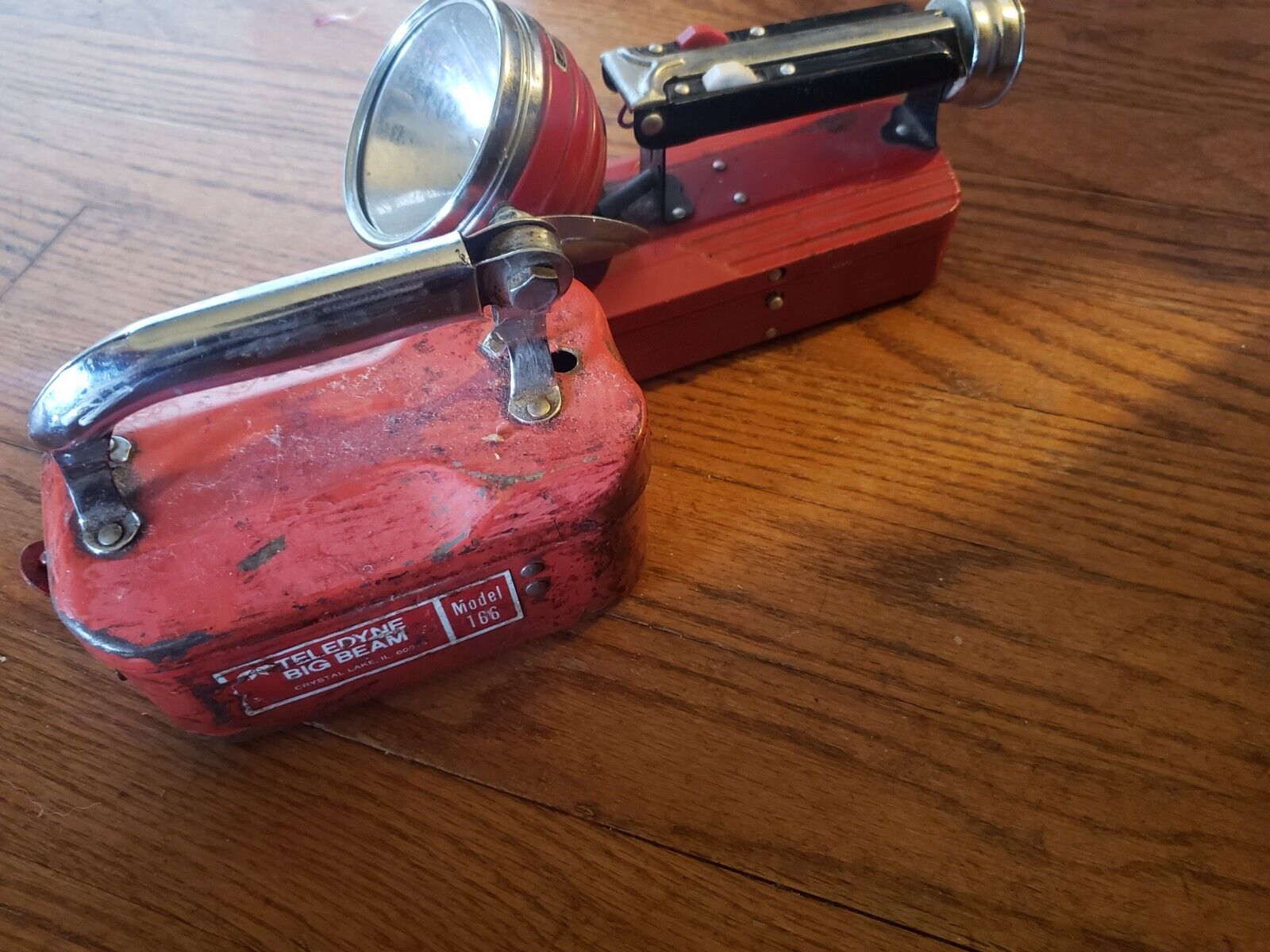 Vintage Teledyne Big Beam Hand Lantern Flashlight No 166 Red/Chrome  And Roadsid