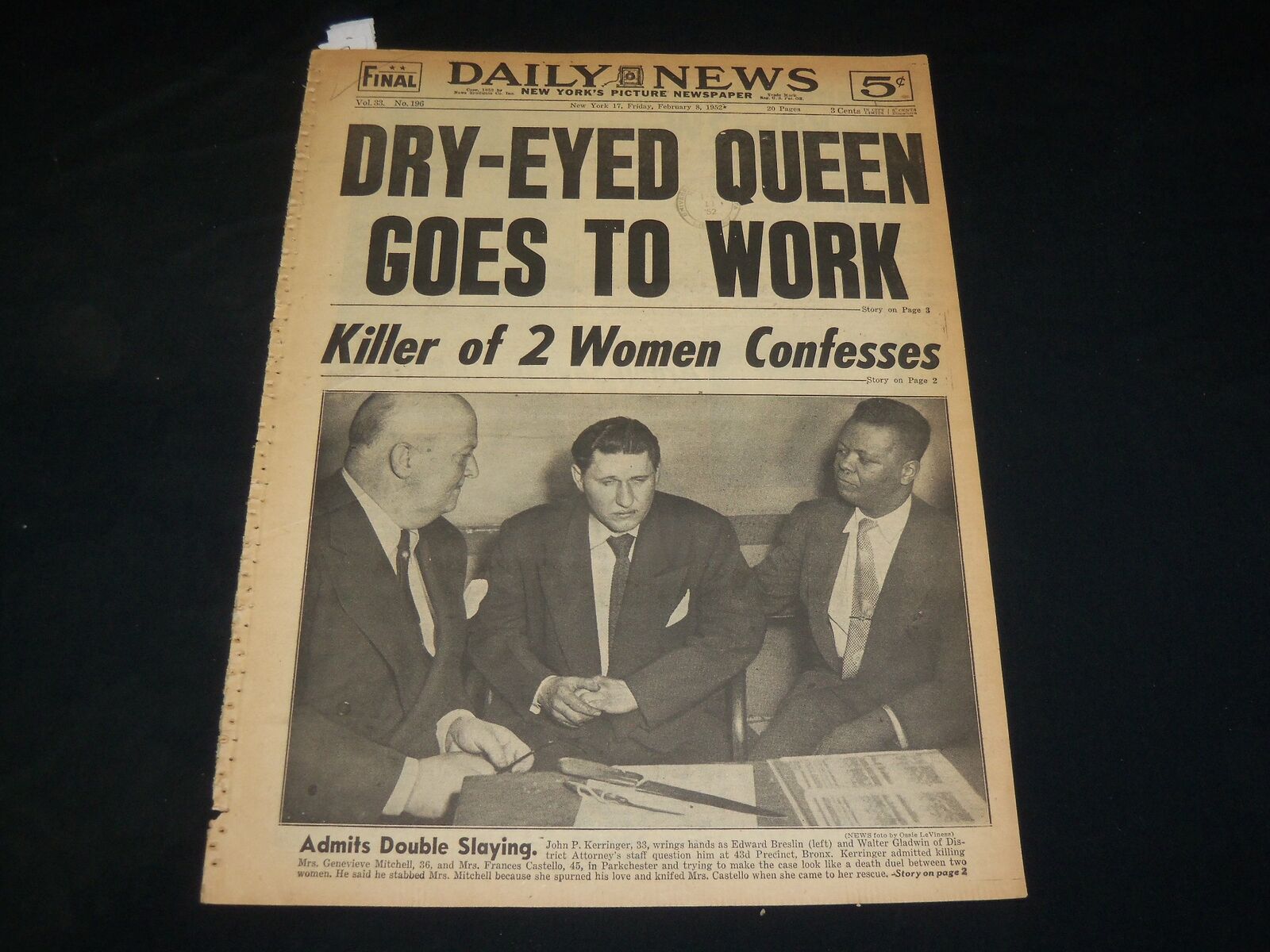 1952 FEBRUARY 8 NEW YORK DAILY NEWS - DRY-EYED QUEEN GOES TO WORK - NP 5403