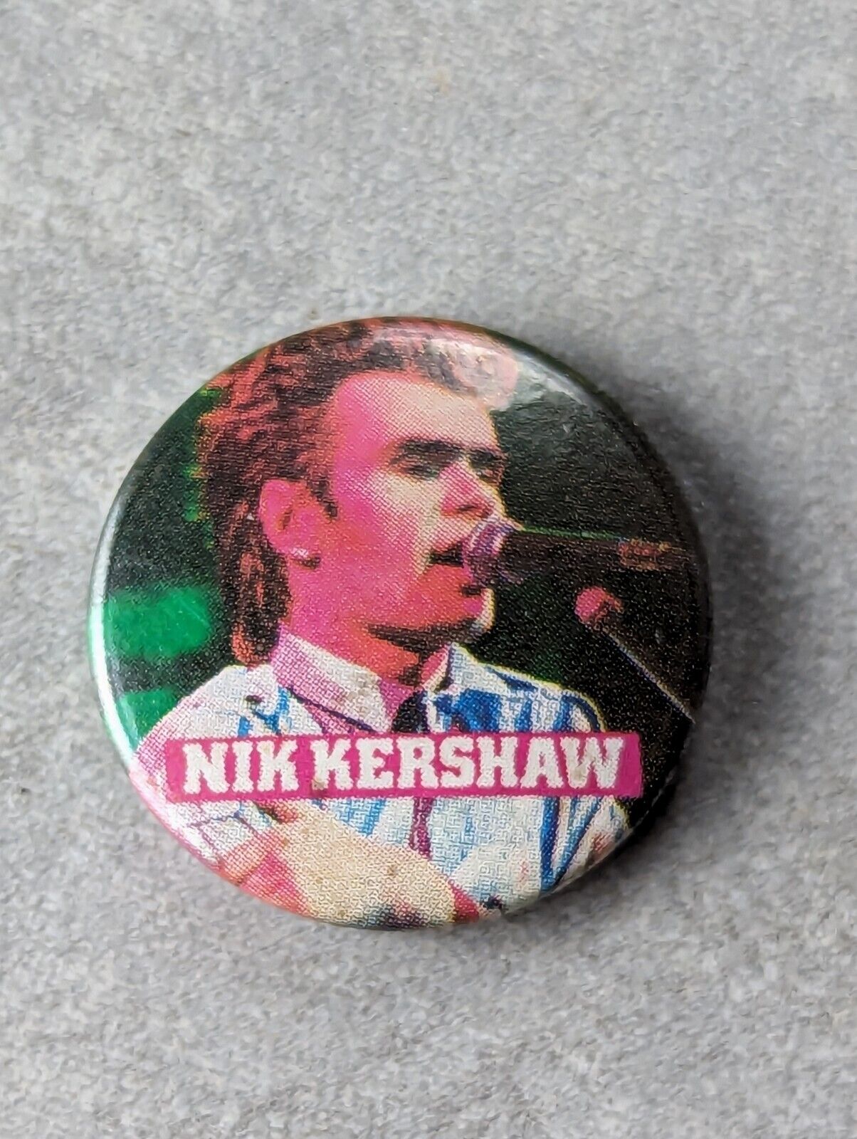 Vintage 80s Nik Kershaw Pin BADGE 
