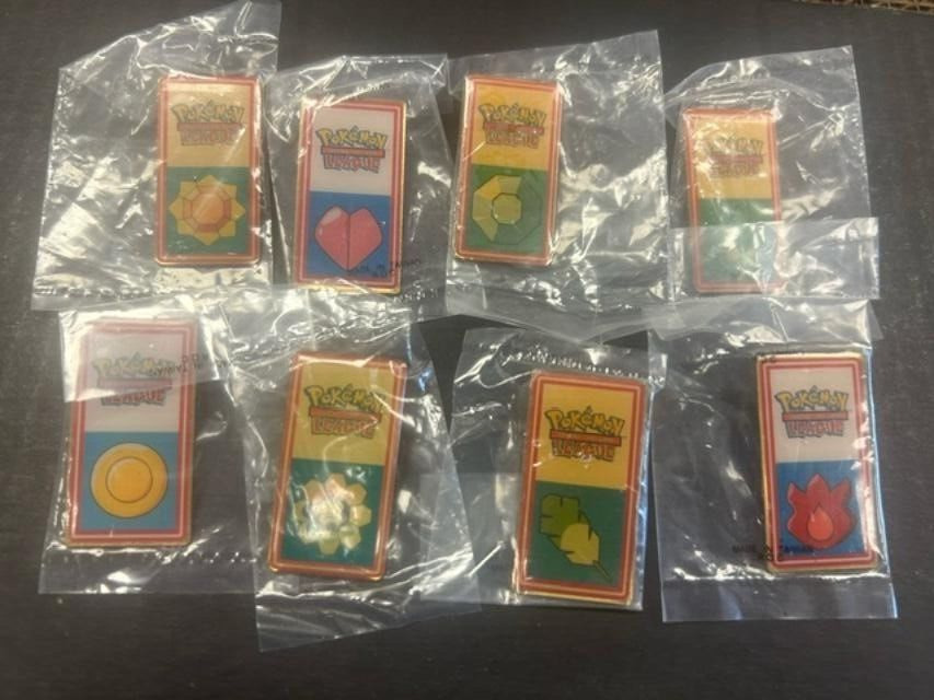 Pokemon Card Game League Kanto Gym Badges Pins Complete Set Of 8 NEW IN BAG 2000