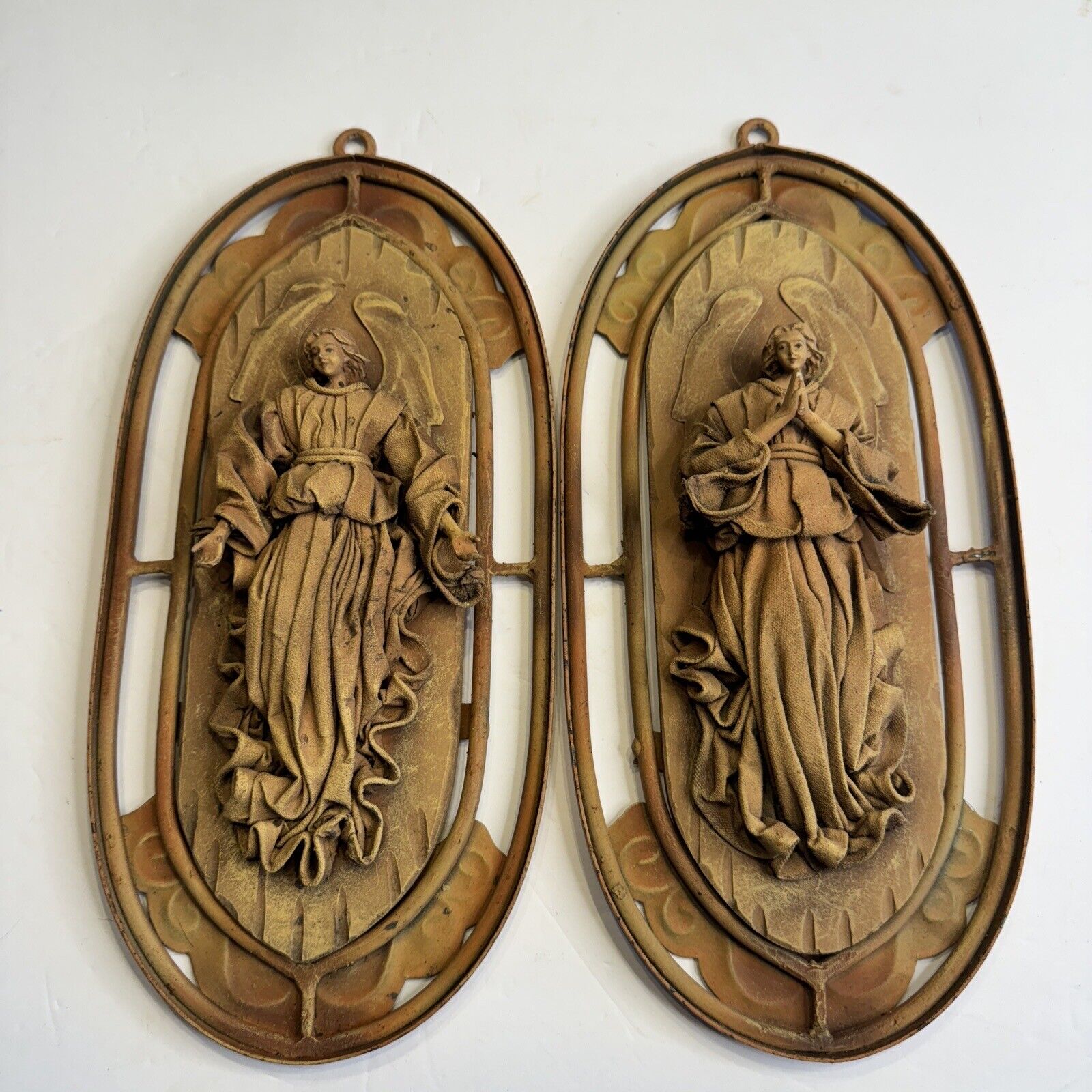 Vtg Hand Crafted Molded Leather Cherubs Angel Wall Art 12 1/4” X 5 3/4” Set Of 2