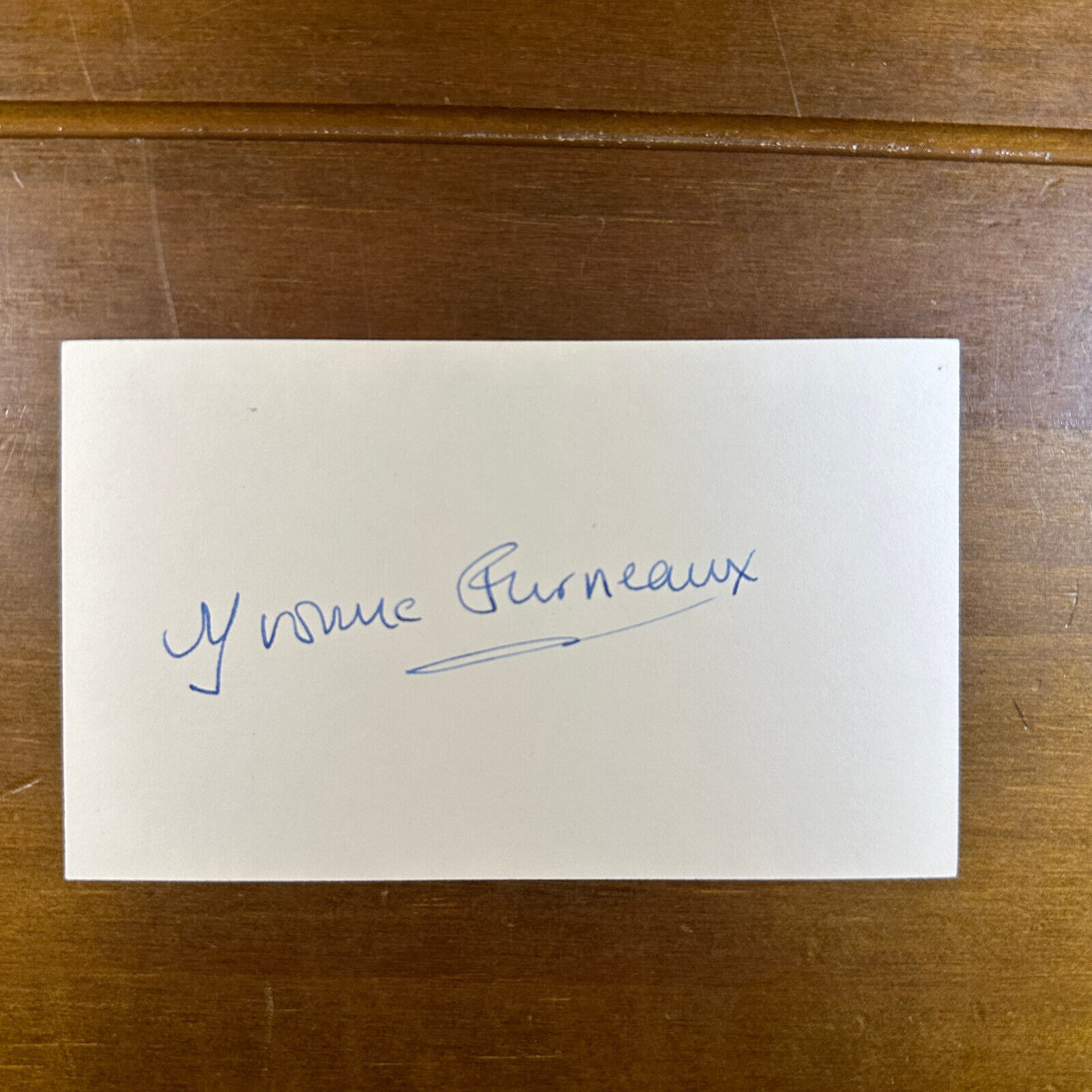 Yvonne Furneaux Signed Autographed 3x5 Index Card