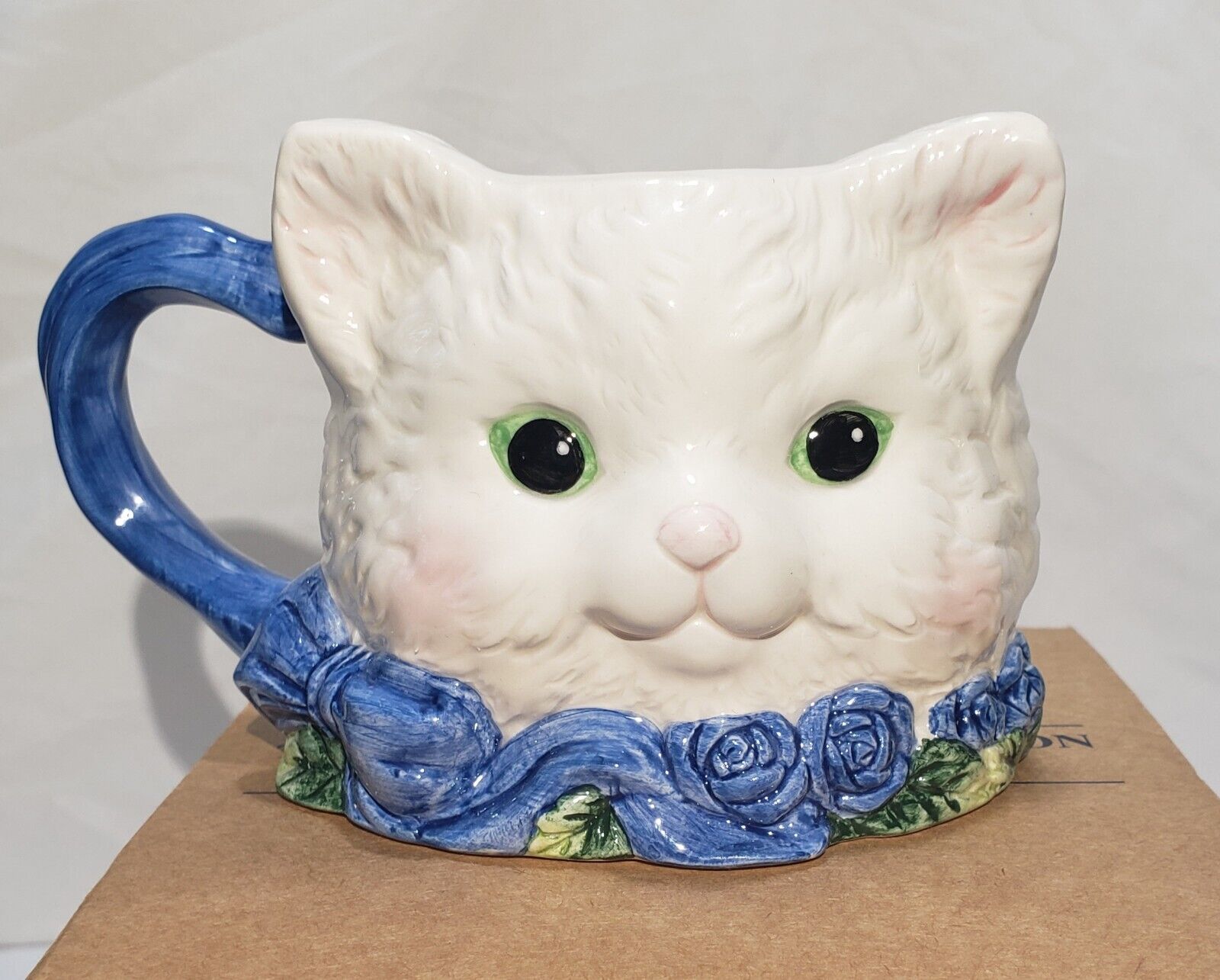Vintage Avon White Cat Face Blue Flowers Ceramic Mug Cup Collectible
