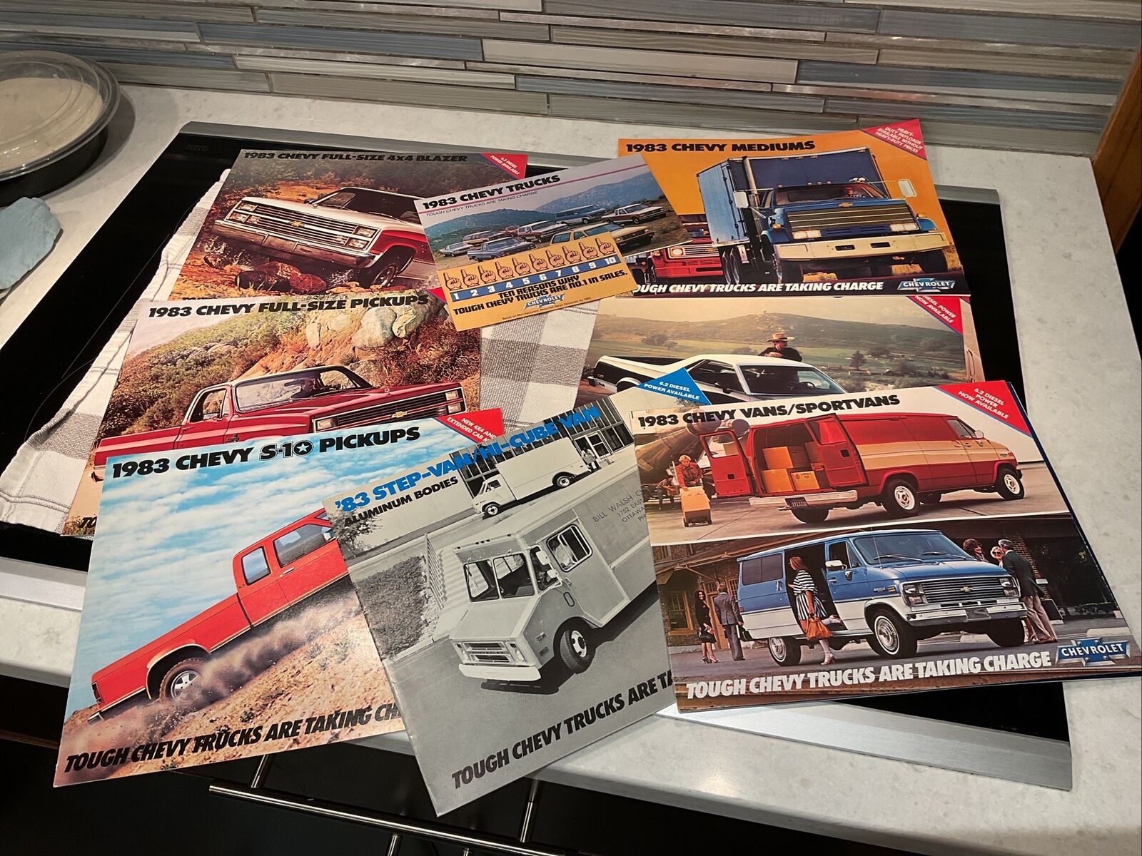 1983 Chevrolet Trucks Sales Brochure Collection 10 Pieces Original 