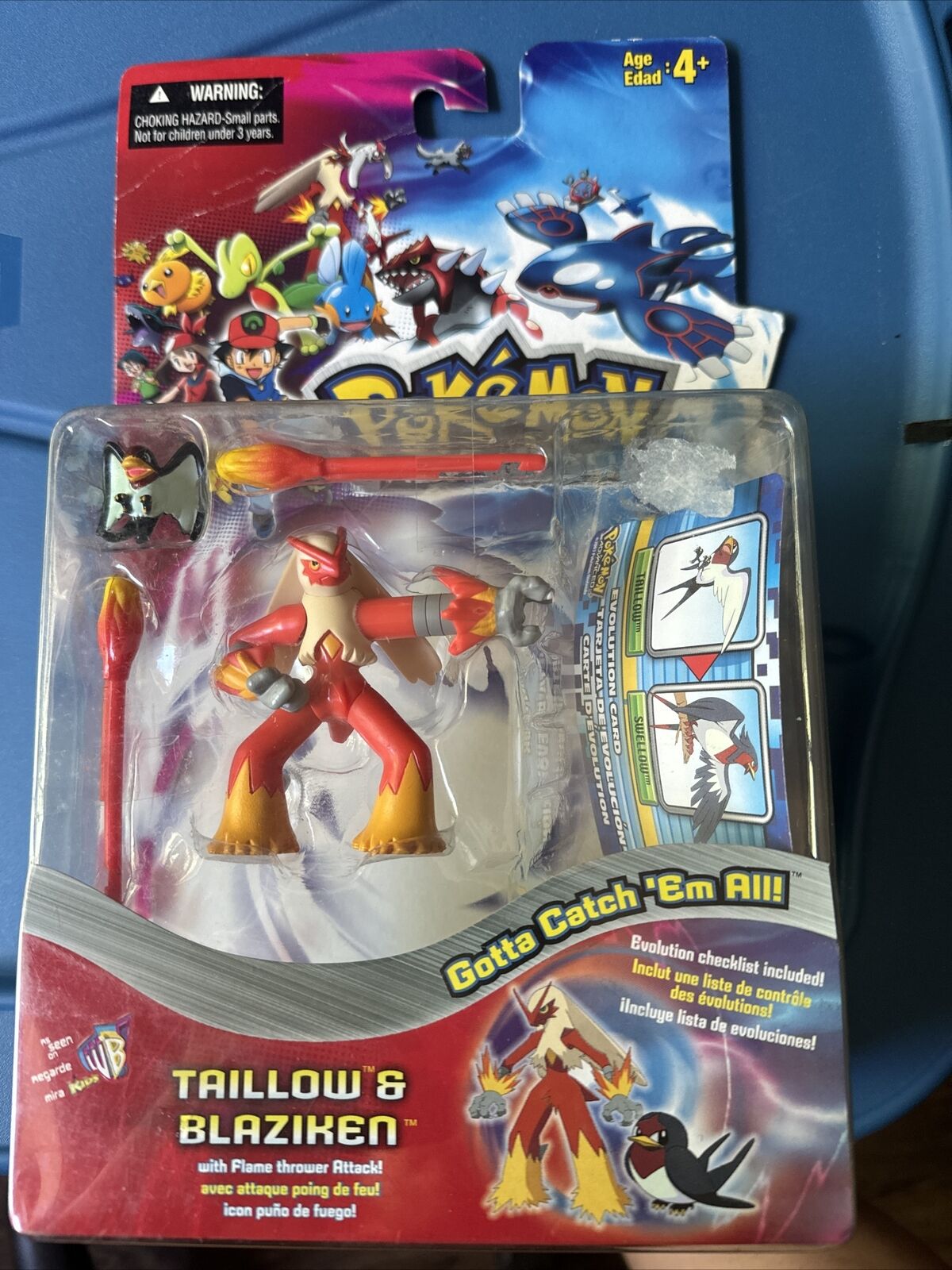2003 Hasbro Pokemon Advanced Taillow & Blaziken with Flame Thrower Attack Figure